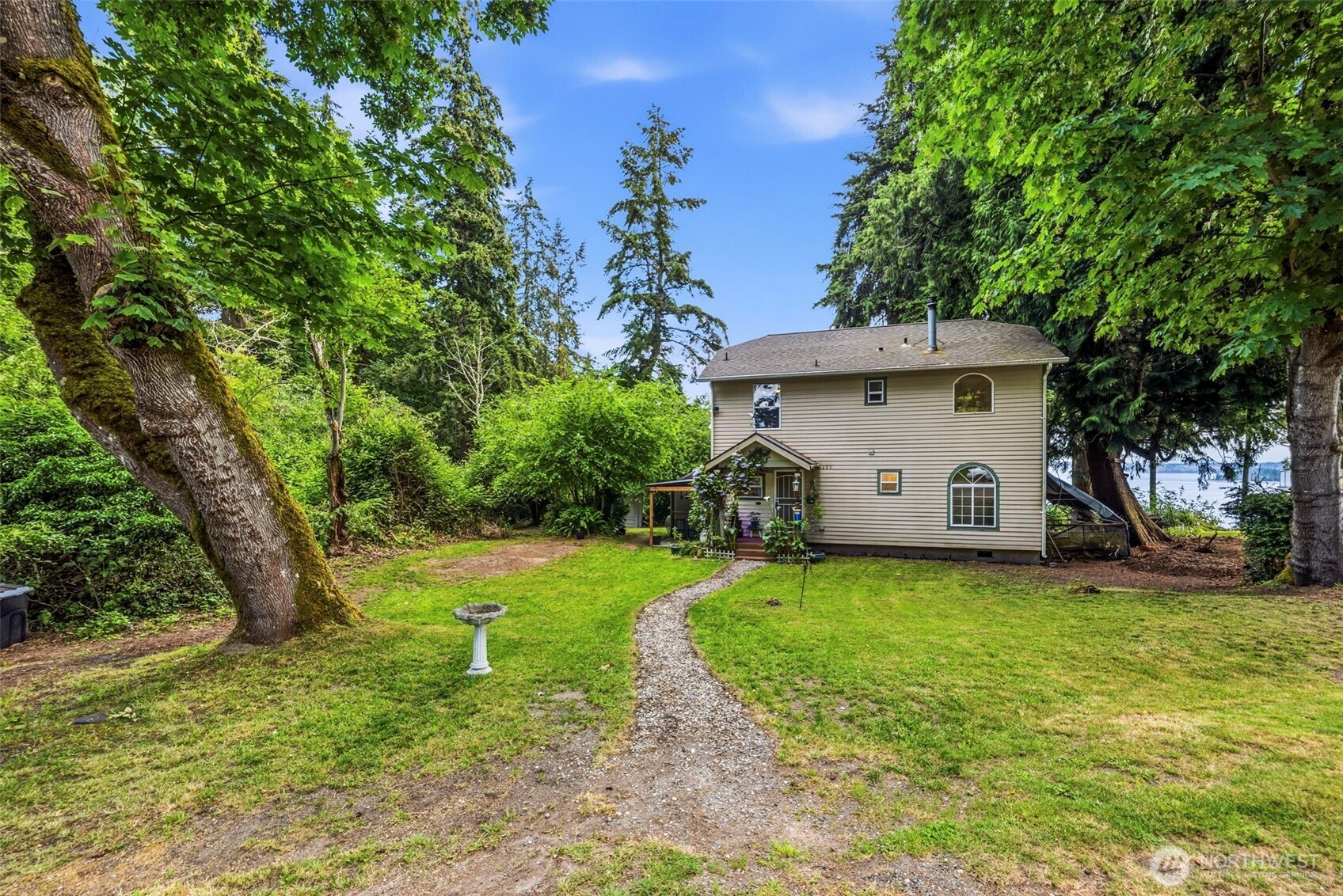 11209 Riviera Drive Property Photo 6