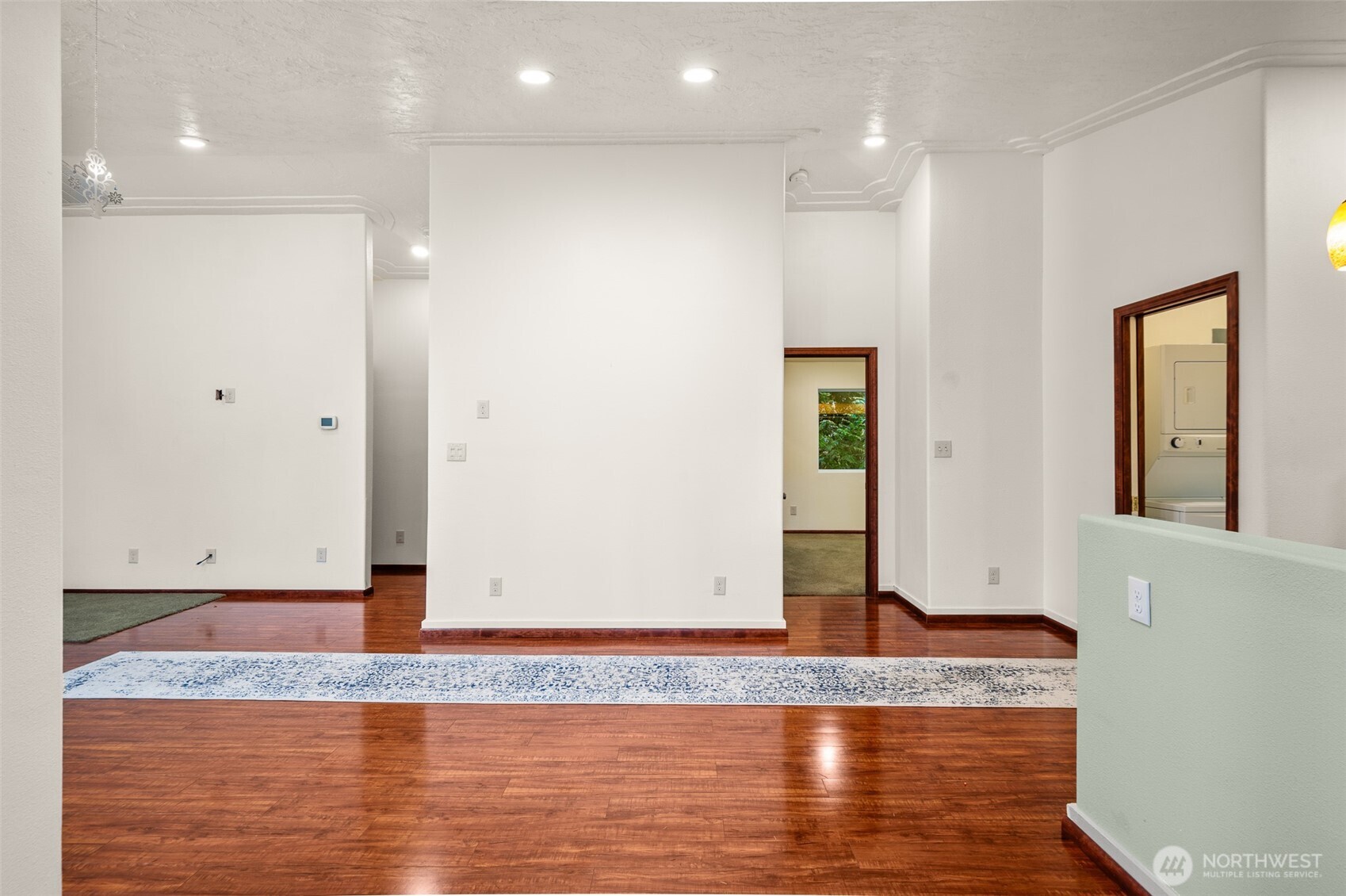 521 N Fairway Drive Property Photo 12