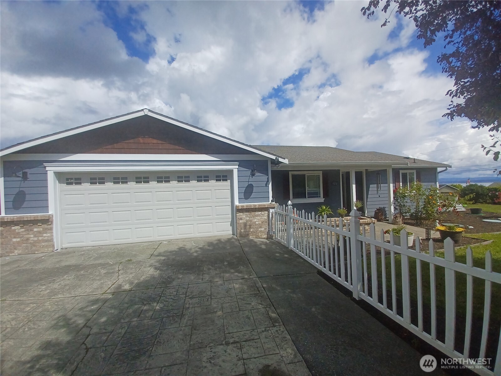 317 Teresa Street Property Photo 1
