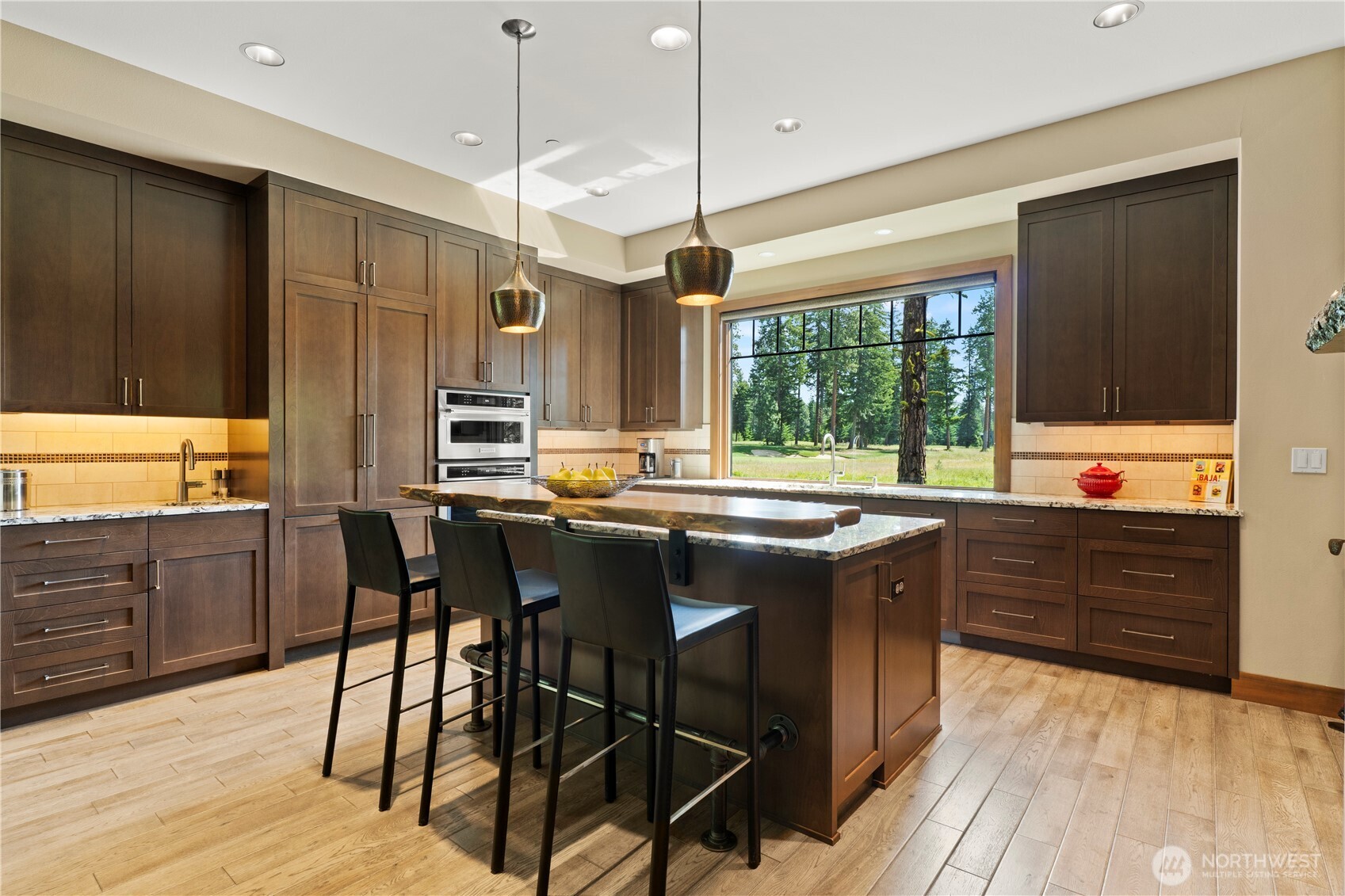 191 Larkspur Loop Property Photo 8