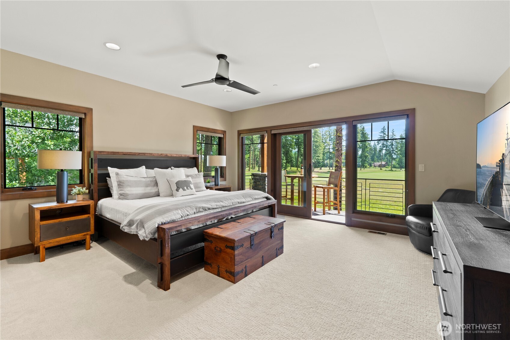 191 Larkspur Loop Property Photo 28