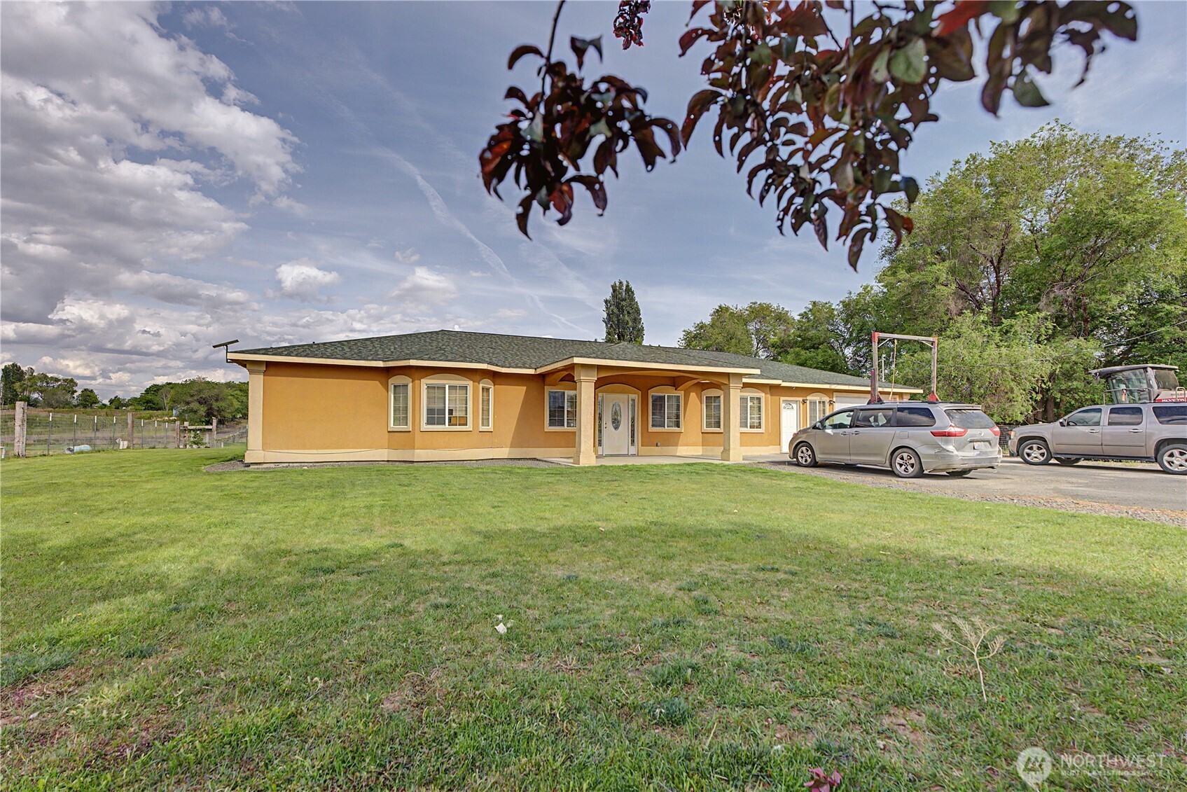 1811 Beam Road Property Photo 3