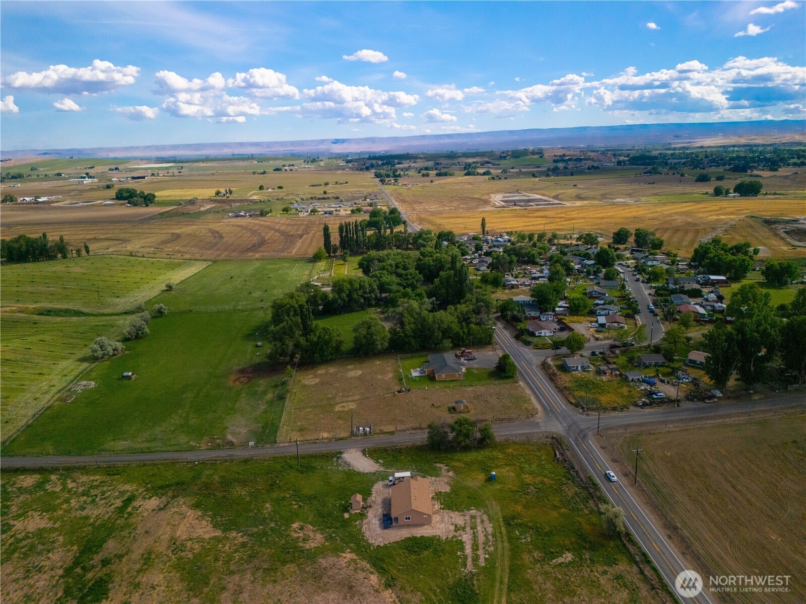 1811 Beam Road Property Photo 15