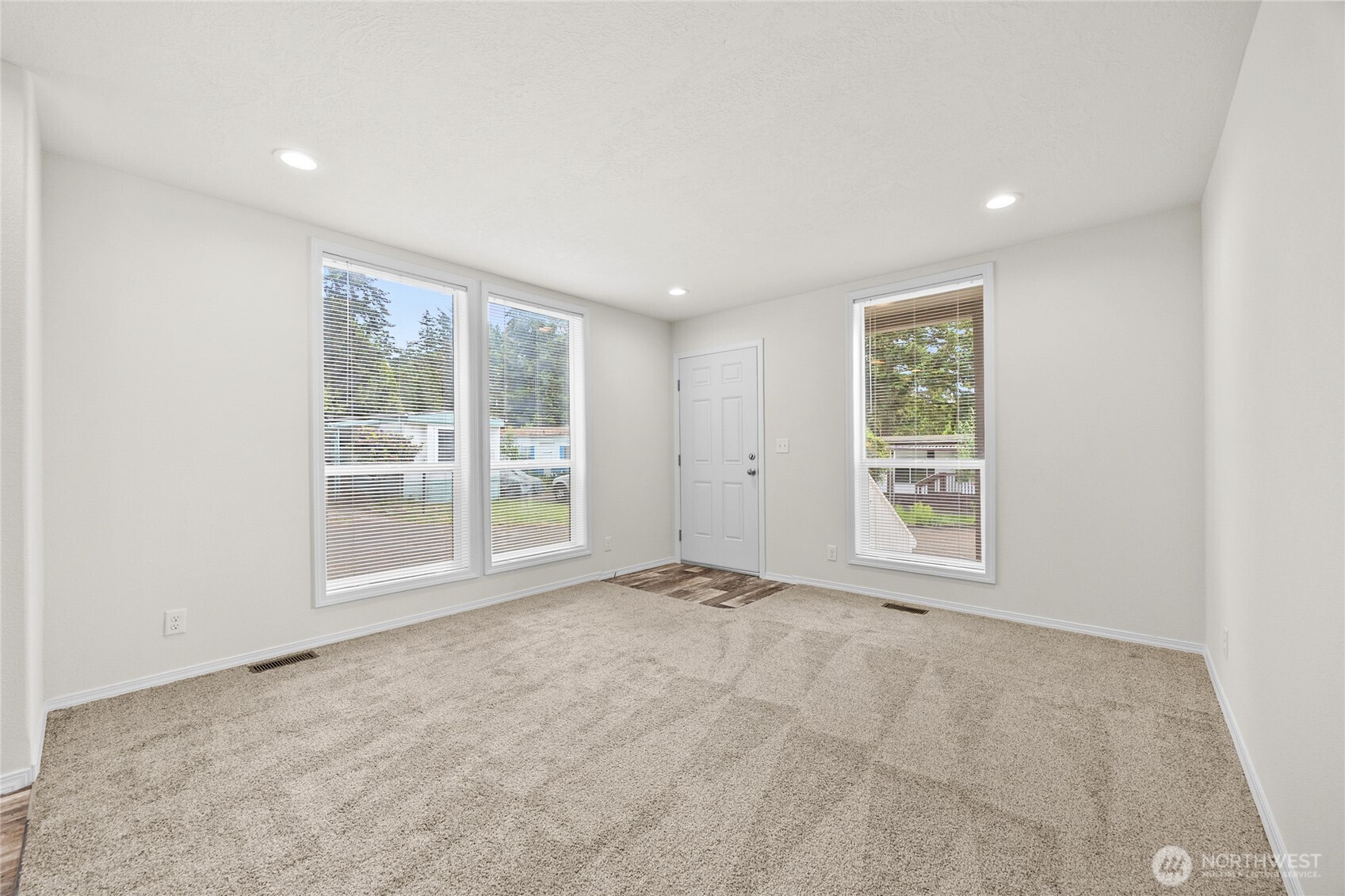 507 131st Street L Property Photo 9