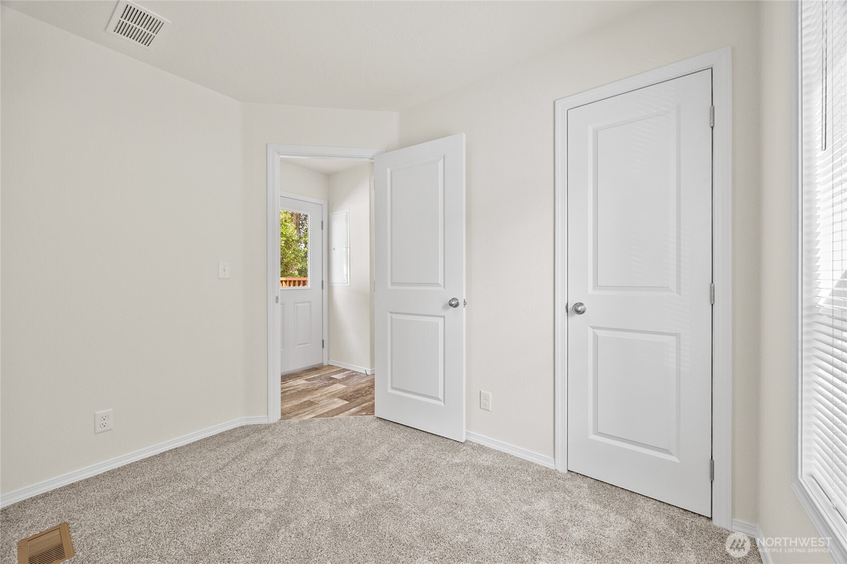 507 131st Street L Property Photo 20