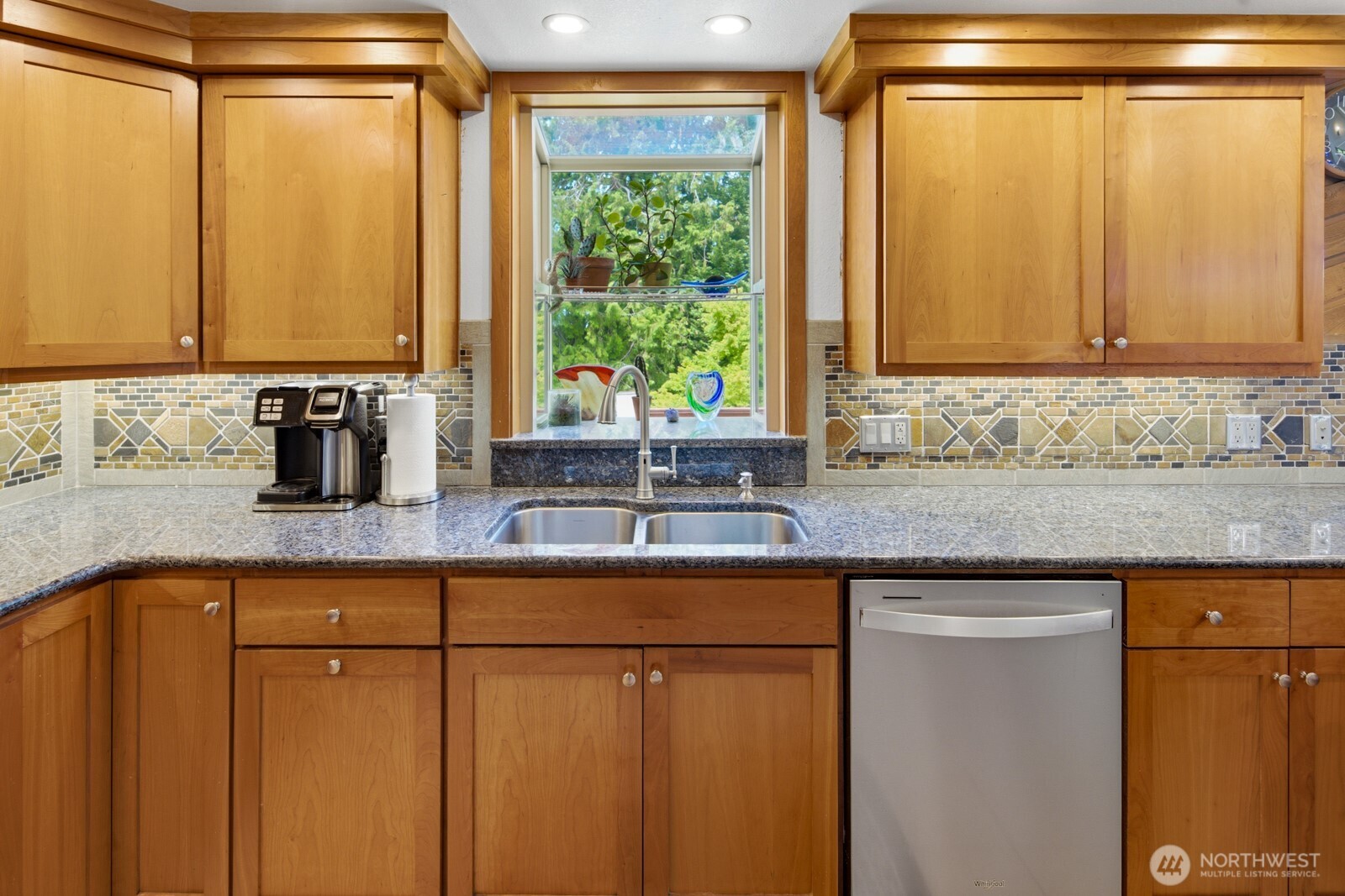 4801 78th Place Property Photo 11