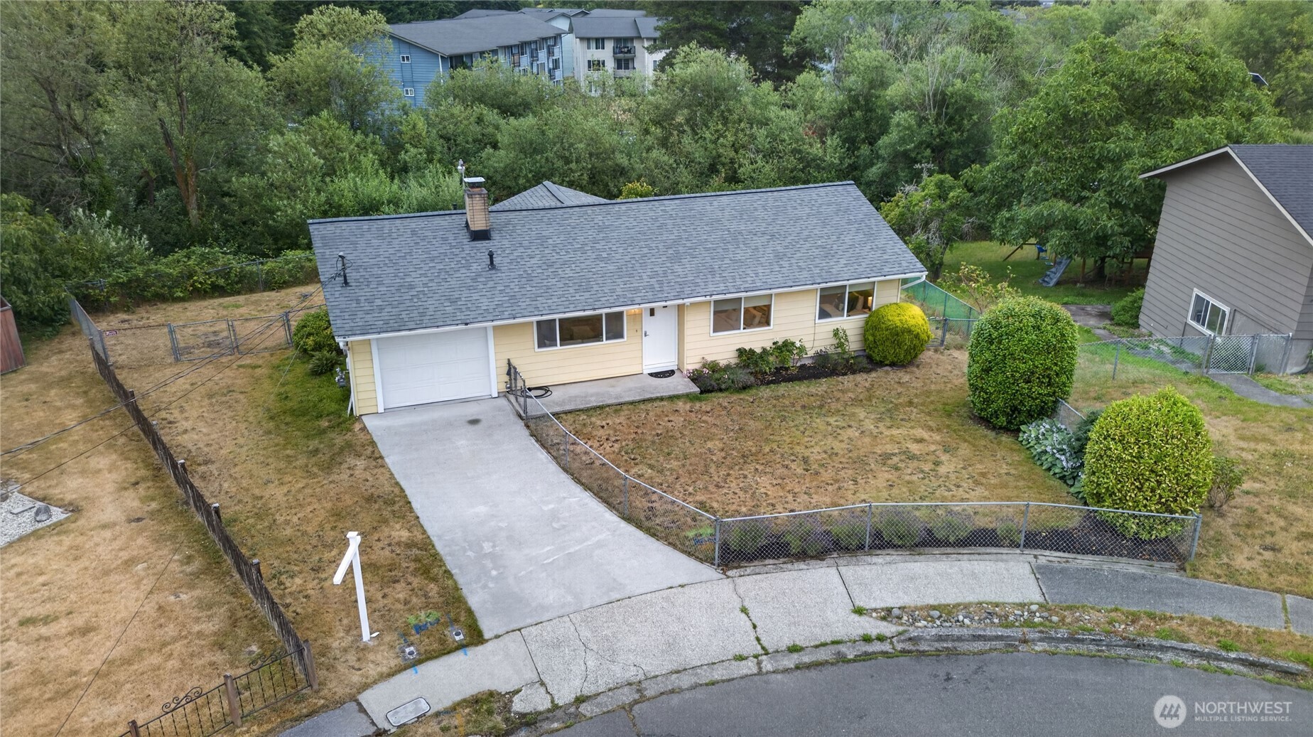 19813 52nd Place Property Photo 19