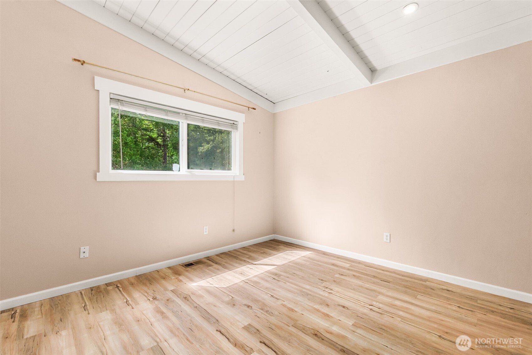 2927 33rd Lane Property Photo 26