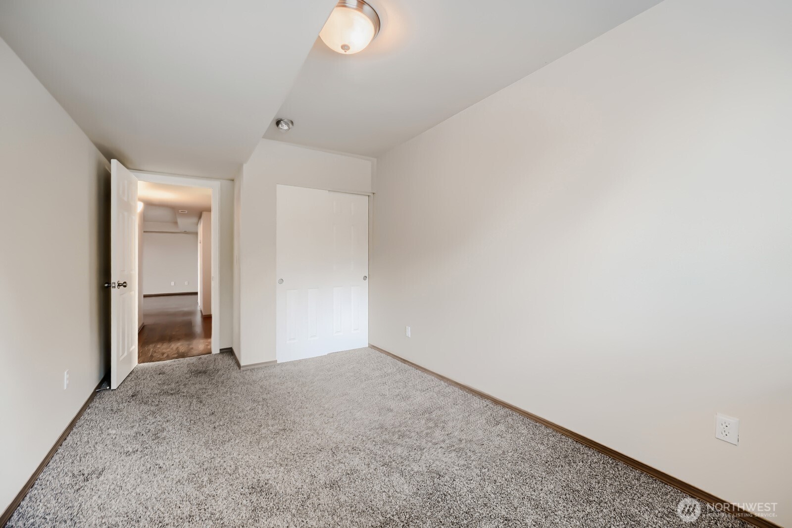 1312 Browns Point Boulevard Property Photo 17