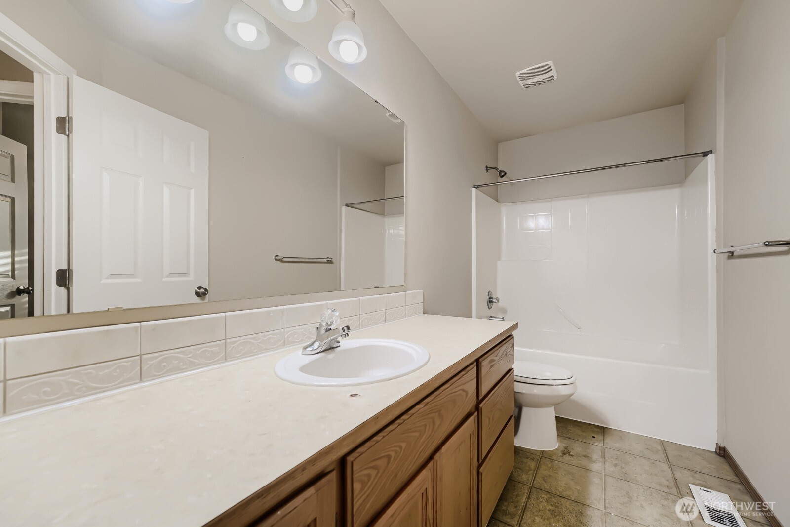 1312 Browns Point Boulevard Property Photo 18