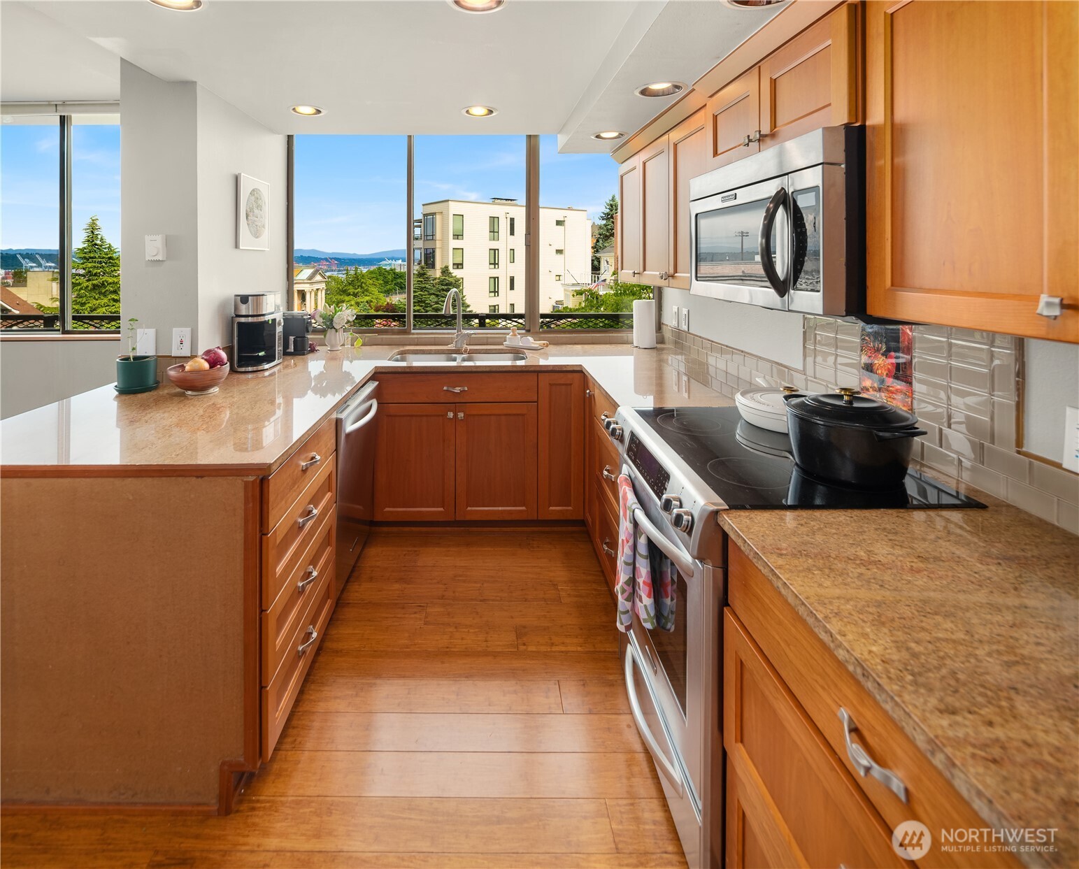 404 N D Street 3e Property Photo 22