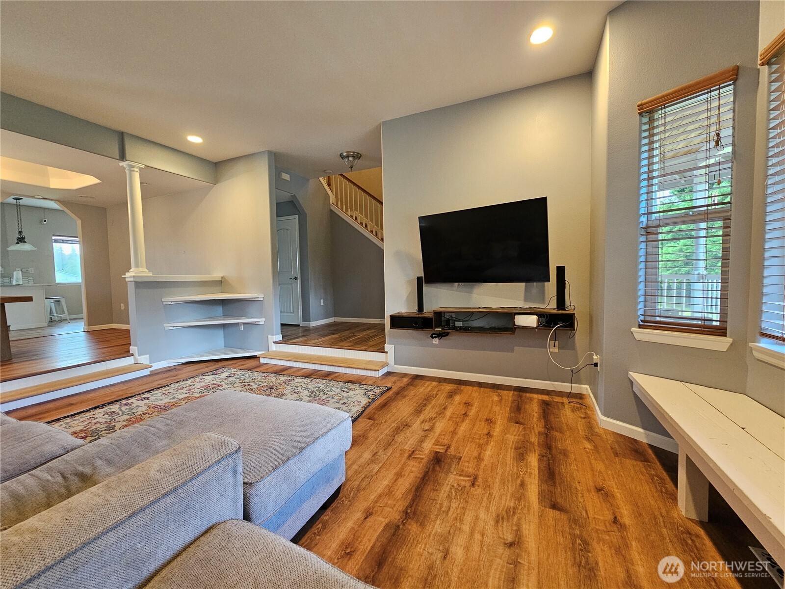 55 Allen Road Property Photo 6