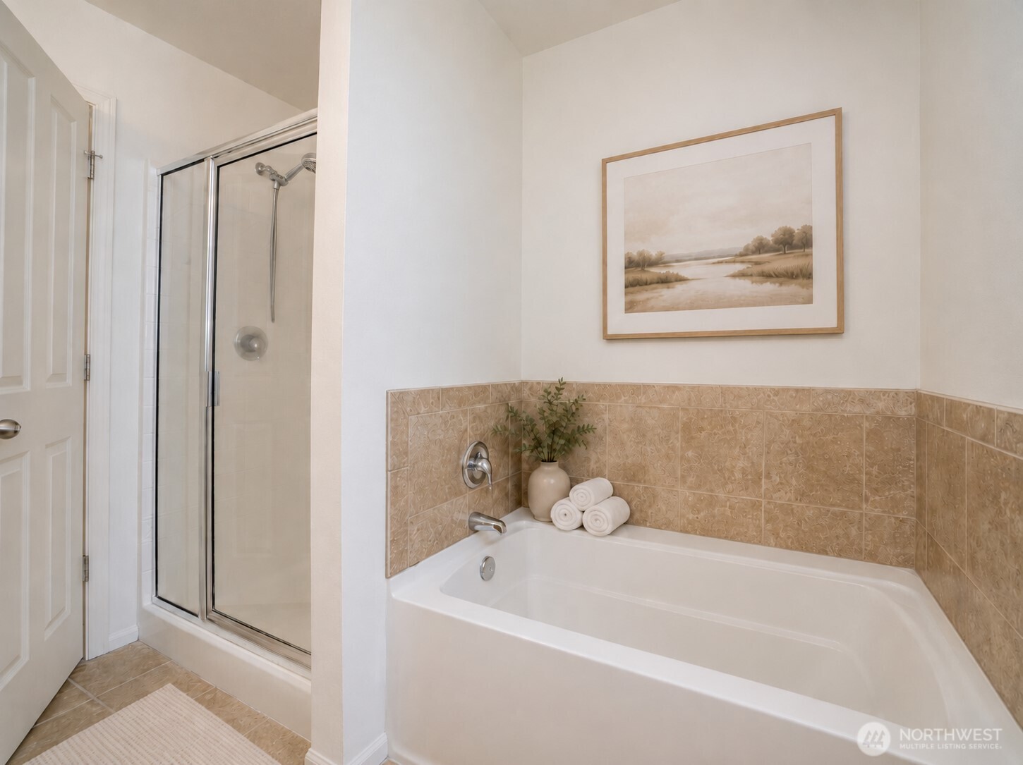 784 Ebbets Drive Property Photo 16