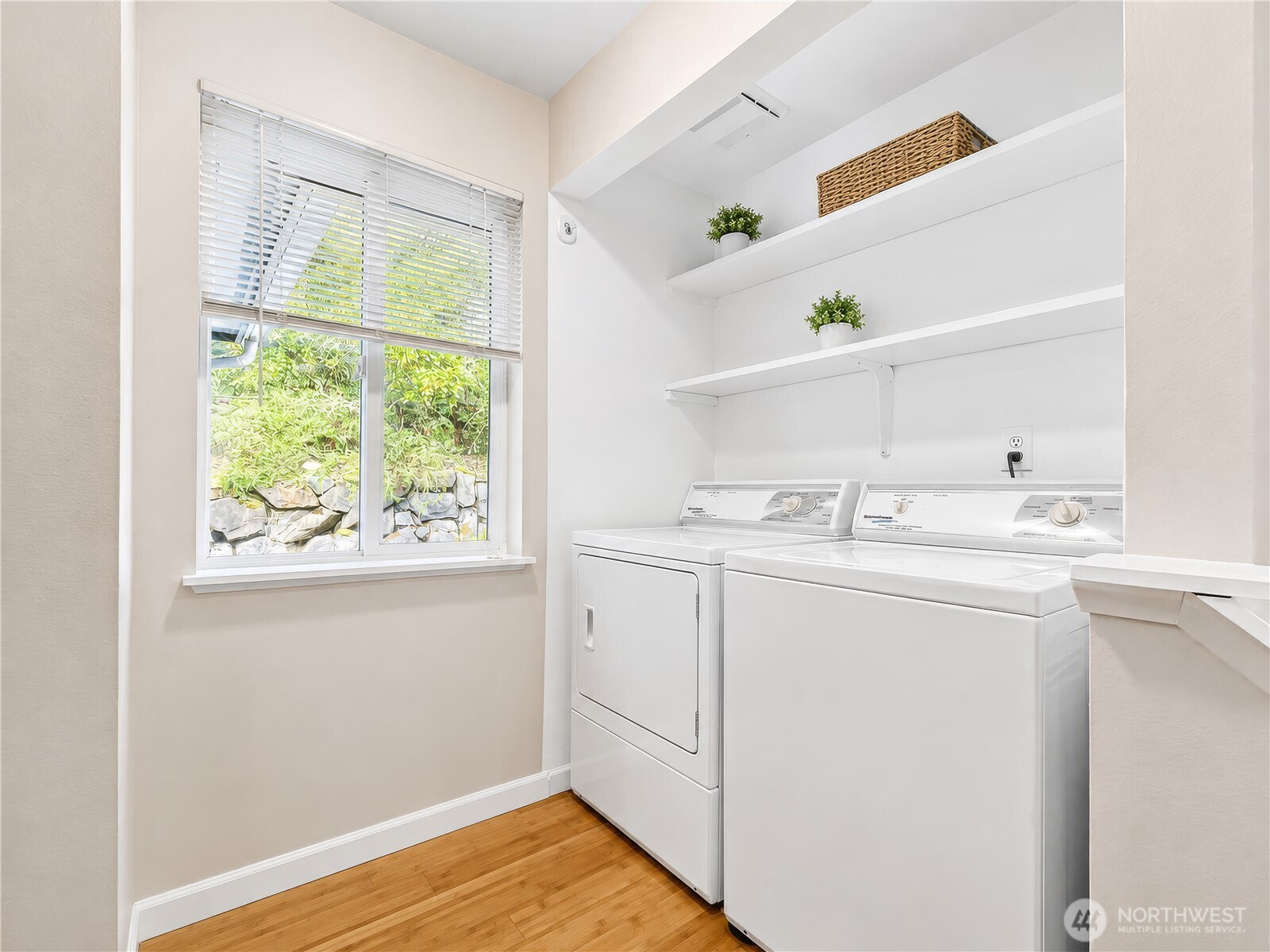 1319 Nw Slate Lane 106 Property Photo 22