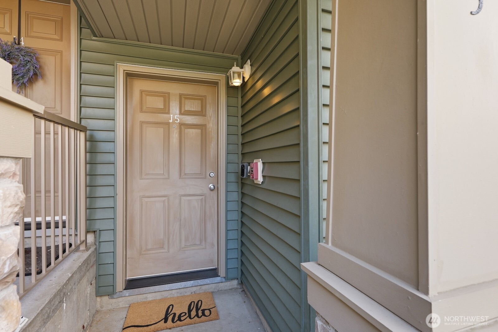 15325 Se 155th Place J5 Property Photo 4