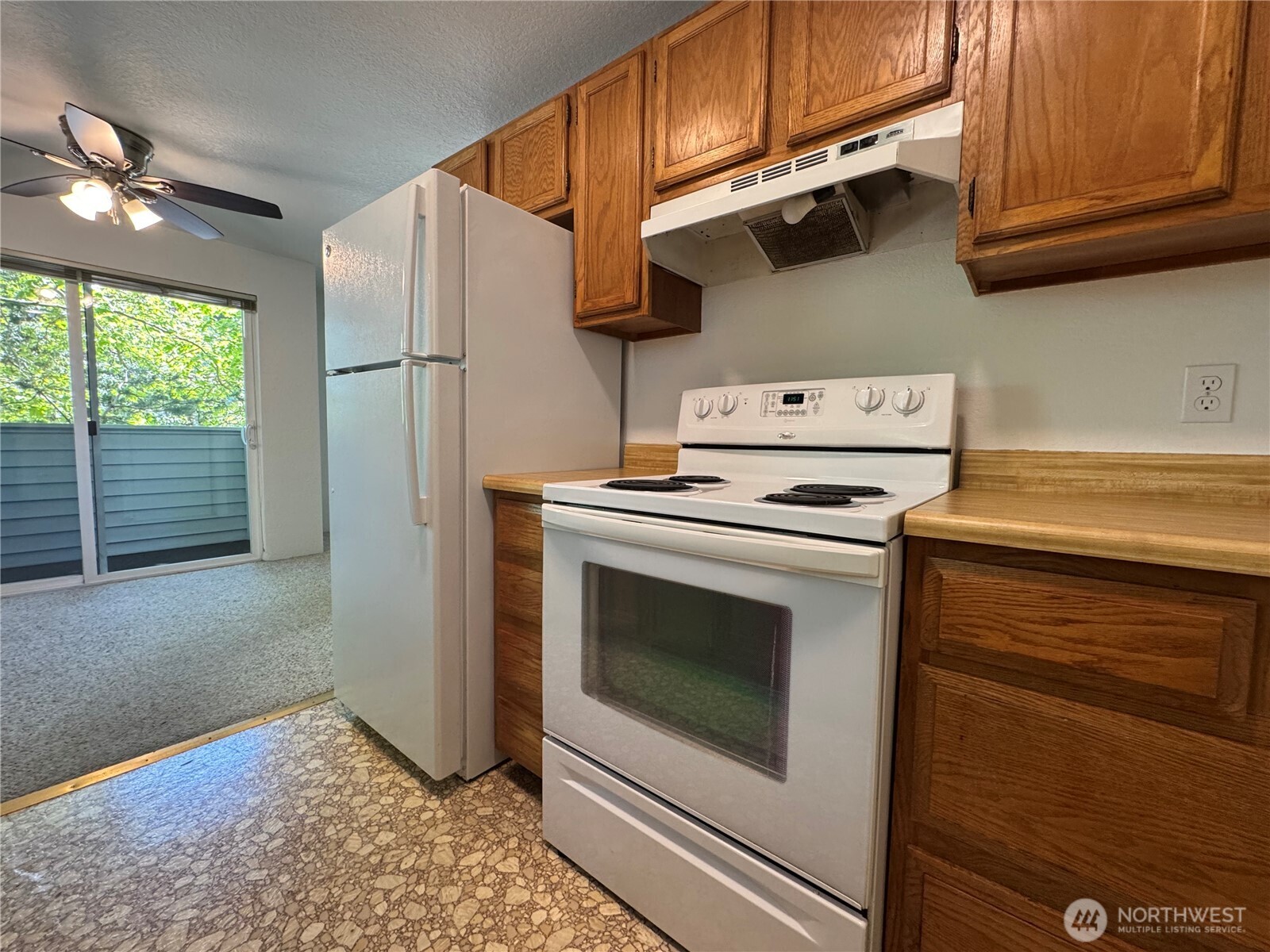 555 N 105th Street 202 Property Photo 8