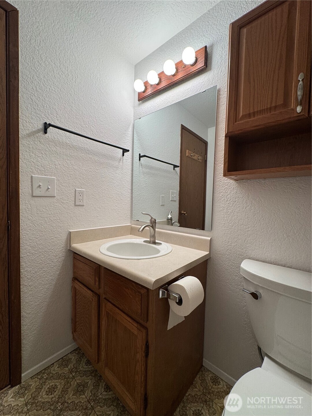 555 N 105th Street 202 Property Photo 11