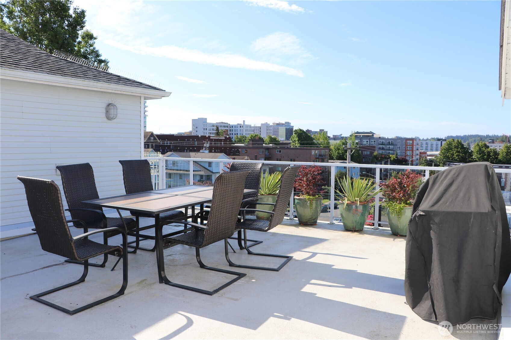 2522 Rucker Avenue 407 Property Photo 11