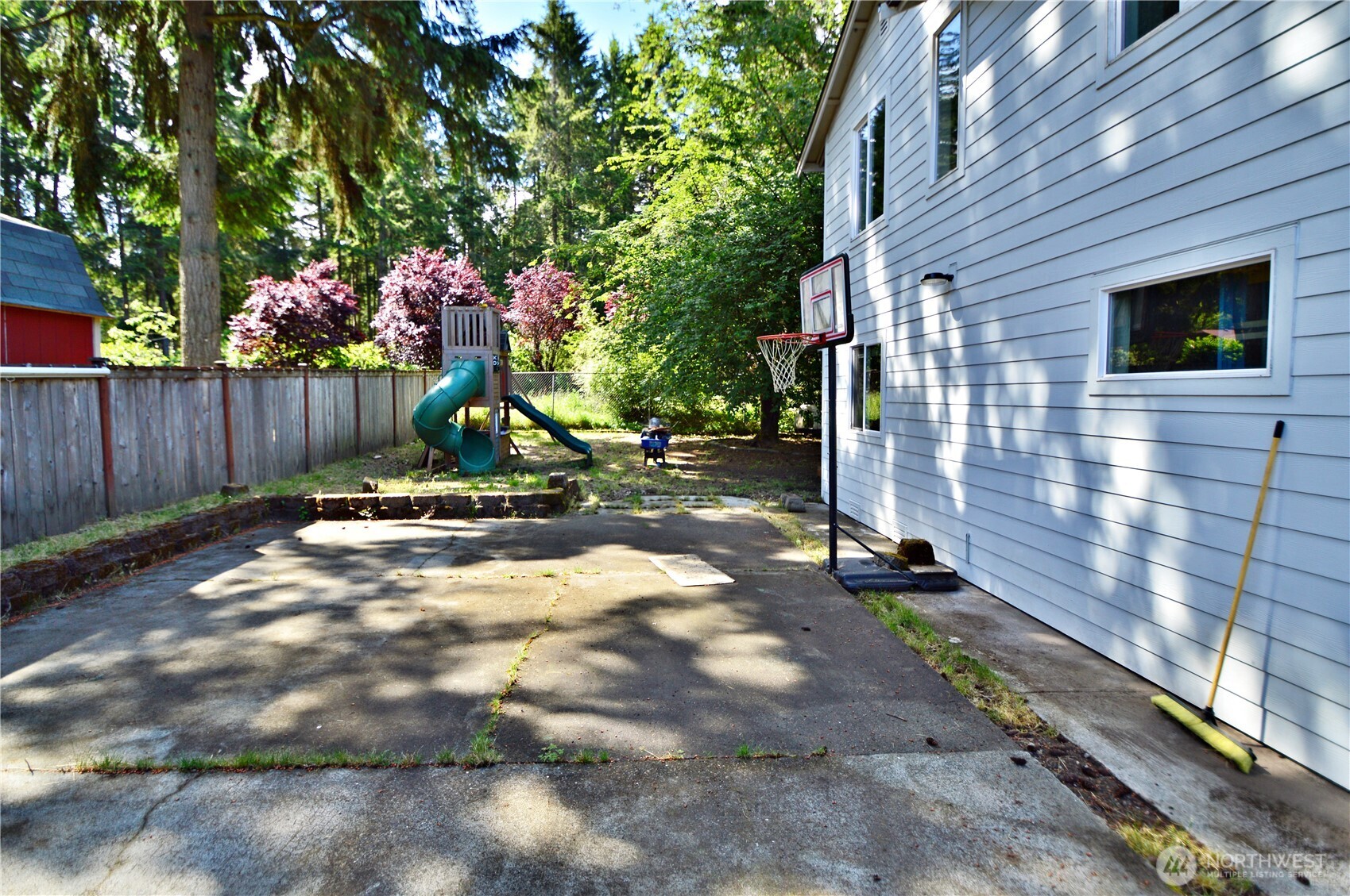 4830 Beverly Drive Property Photo 22