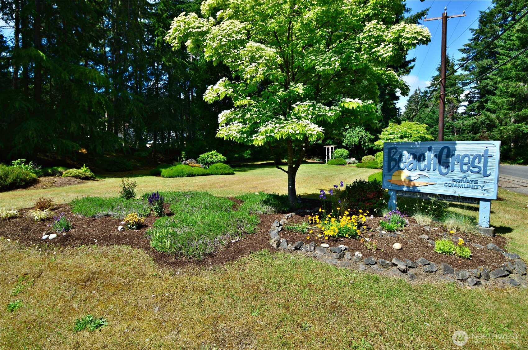 4830 Beverly Drive Property Photo 25