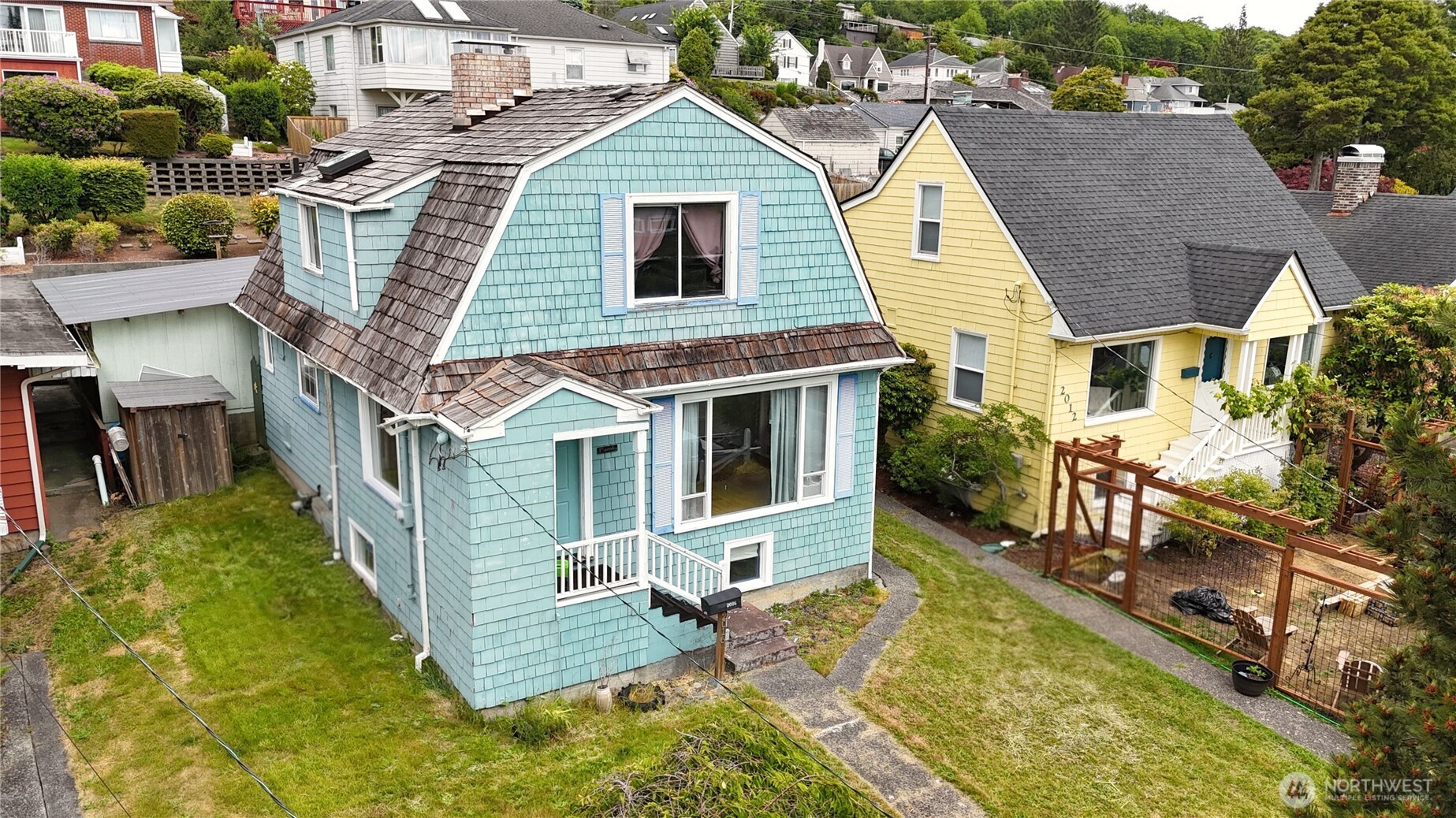 2016 W 6th Property Photo 2