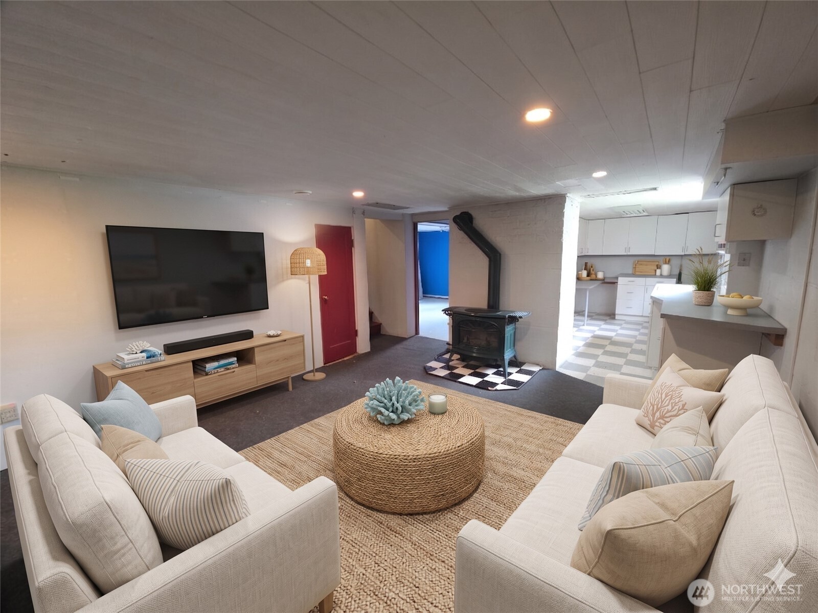 2016 W 6th Property Photo 12