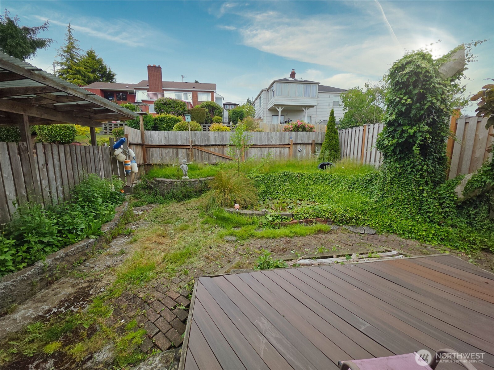 2016 W 6th Property Photo 23