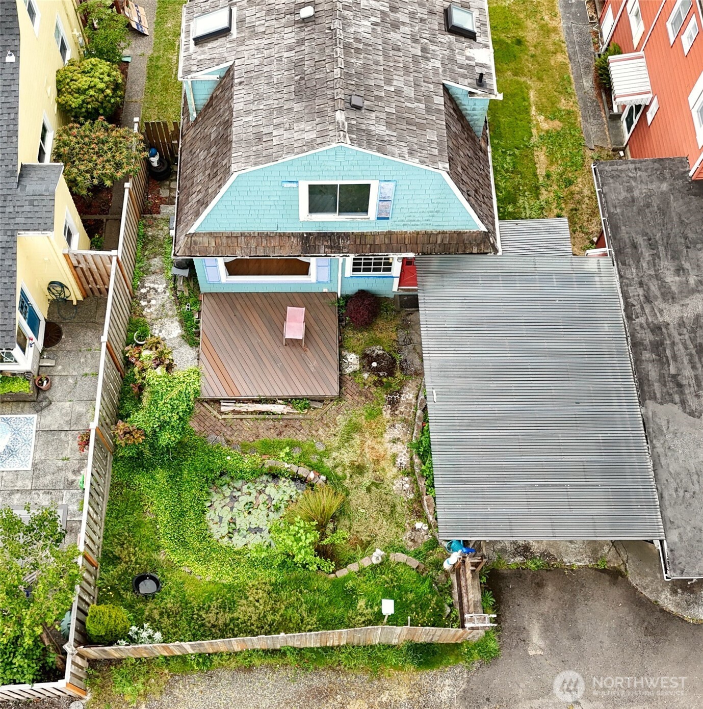 2016 W 6th Property Photo 25