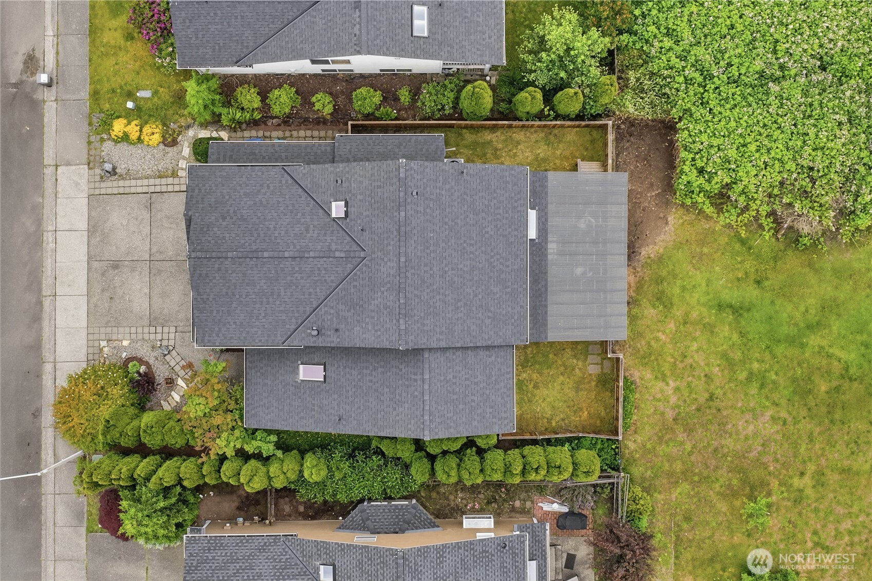 18 167th Place Property Photo 35