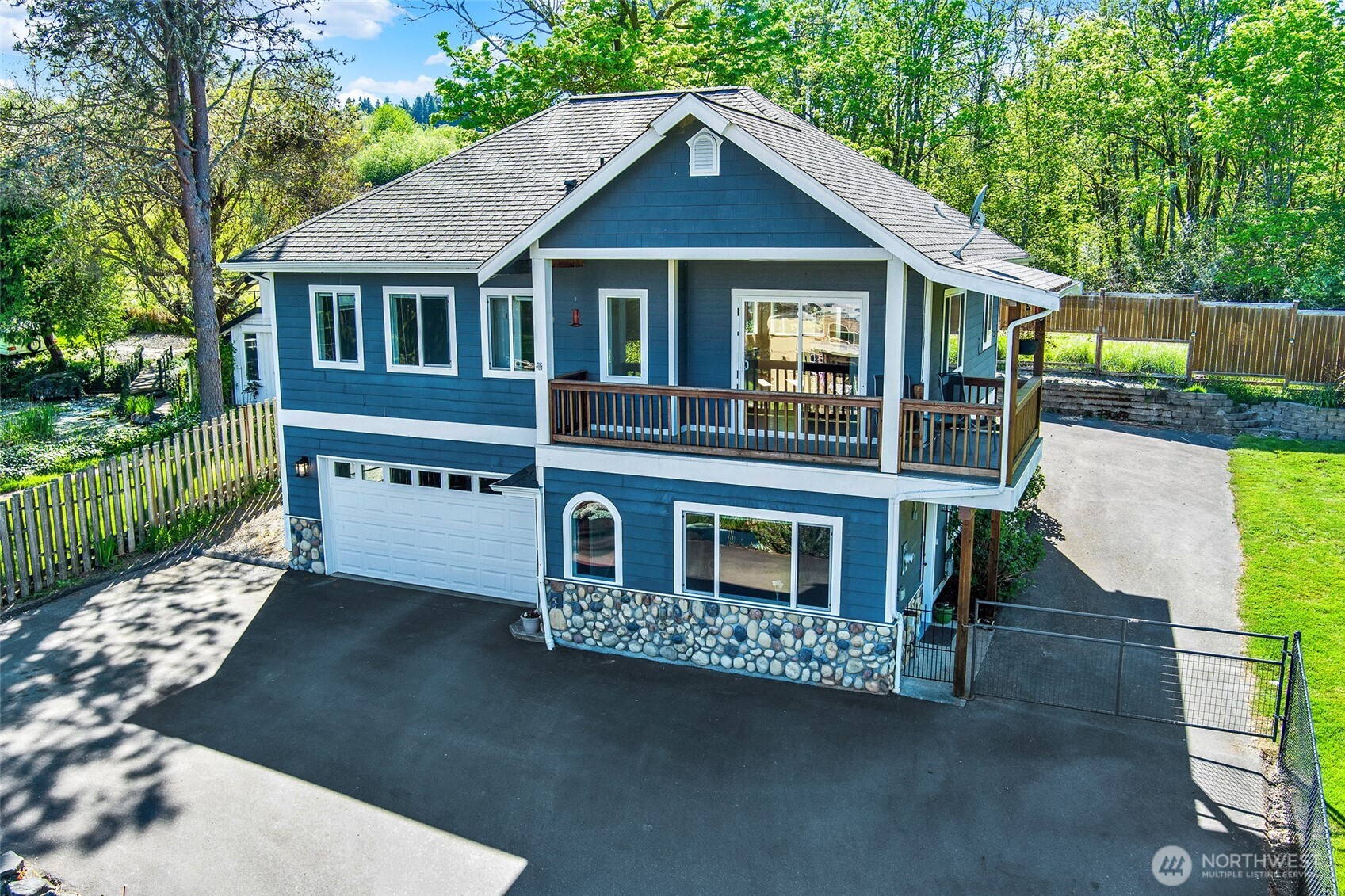 2608 142nd Avenue Property Photo 6