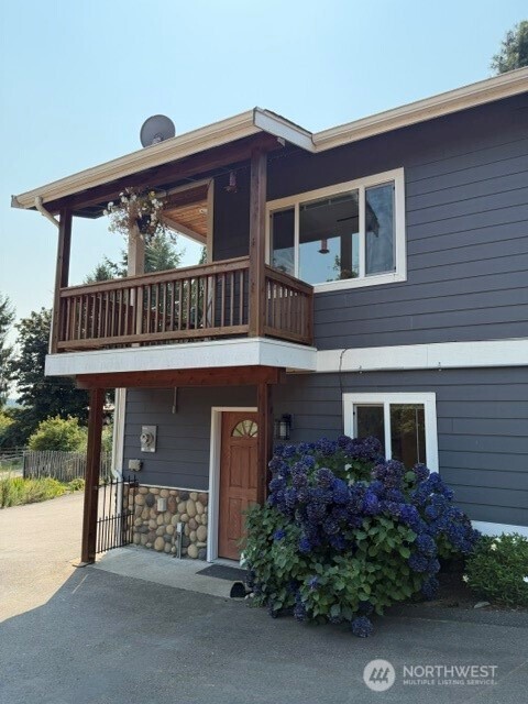 2608 142nd Avenue Property Photo 33