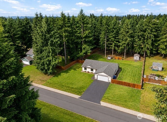 5130 180th Trail Property Photo 5