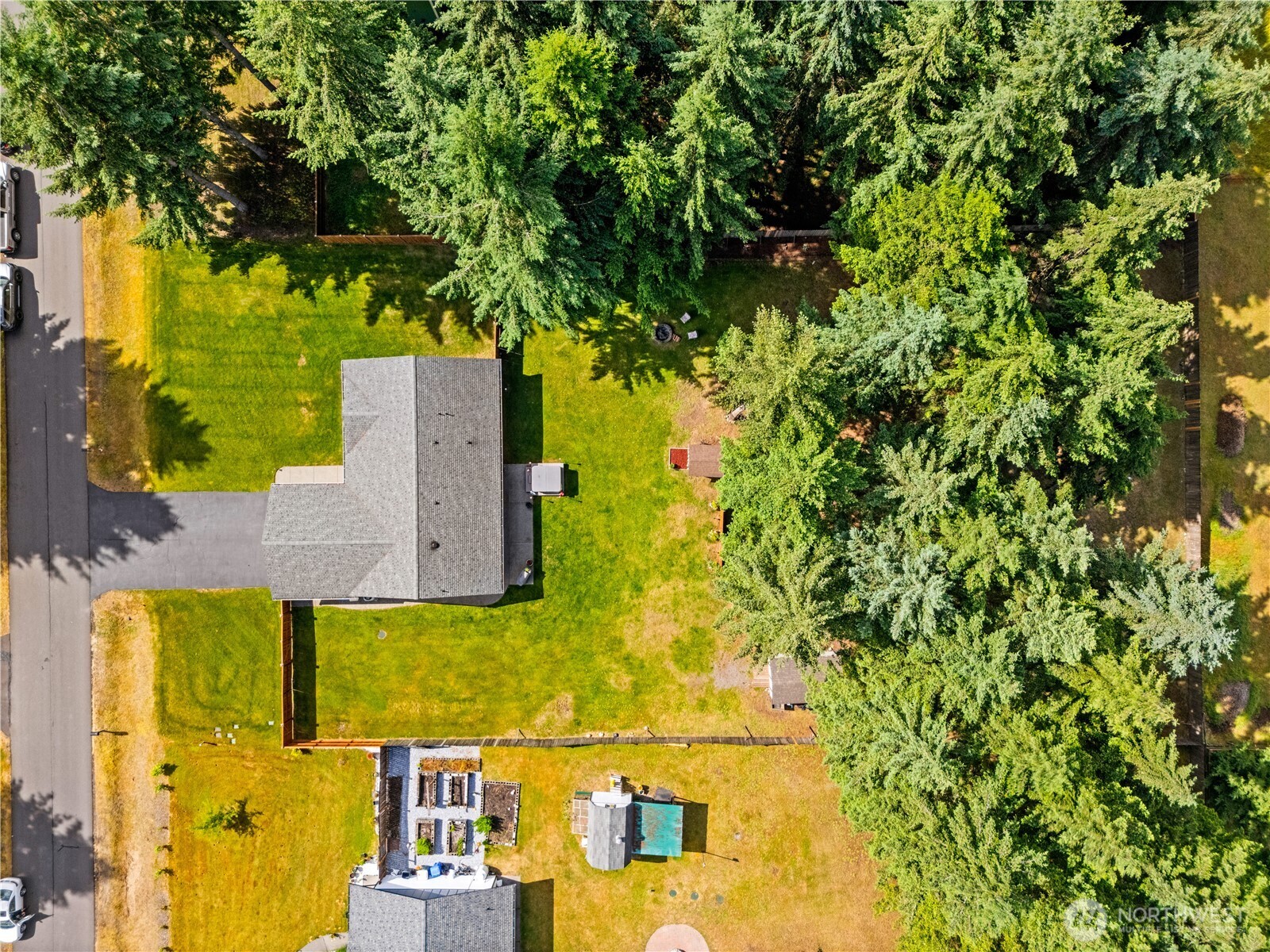 5130 180th Trail Property Photo 6