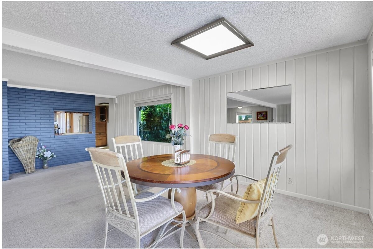 15402 Rose Road Property Photo 7