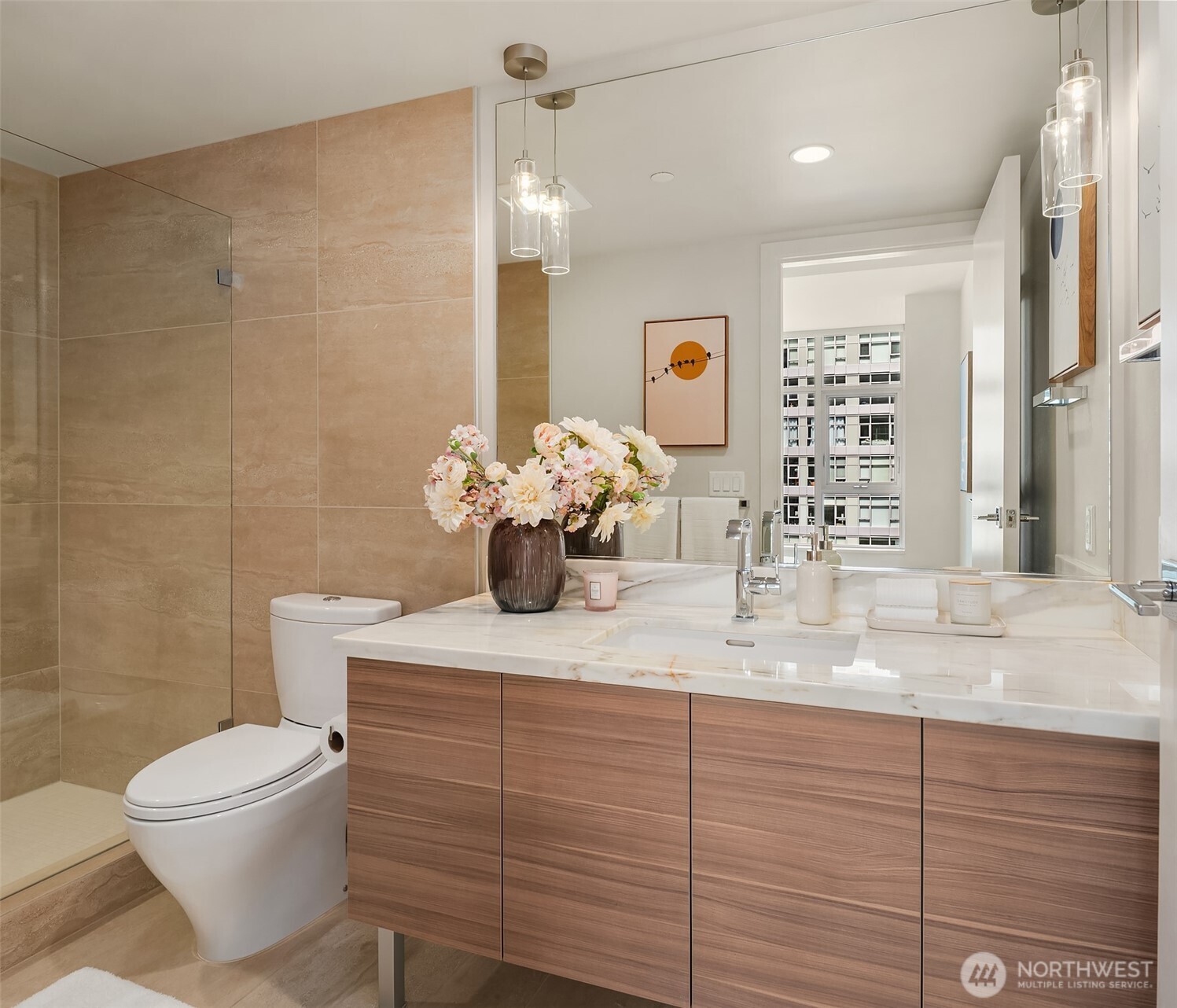 588 Bell Street 2408s Property Photo 16