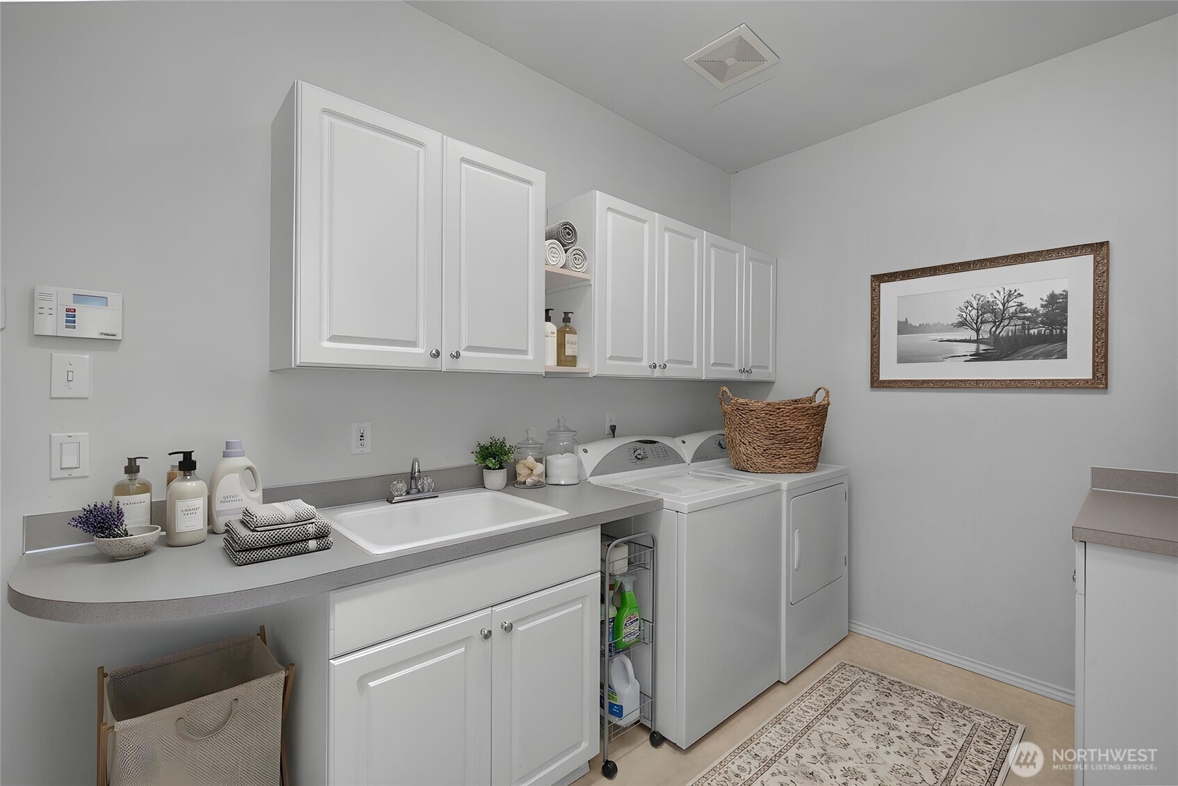 3924 Prestwick Lane Property Photo 18