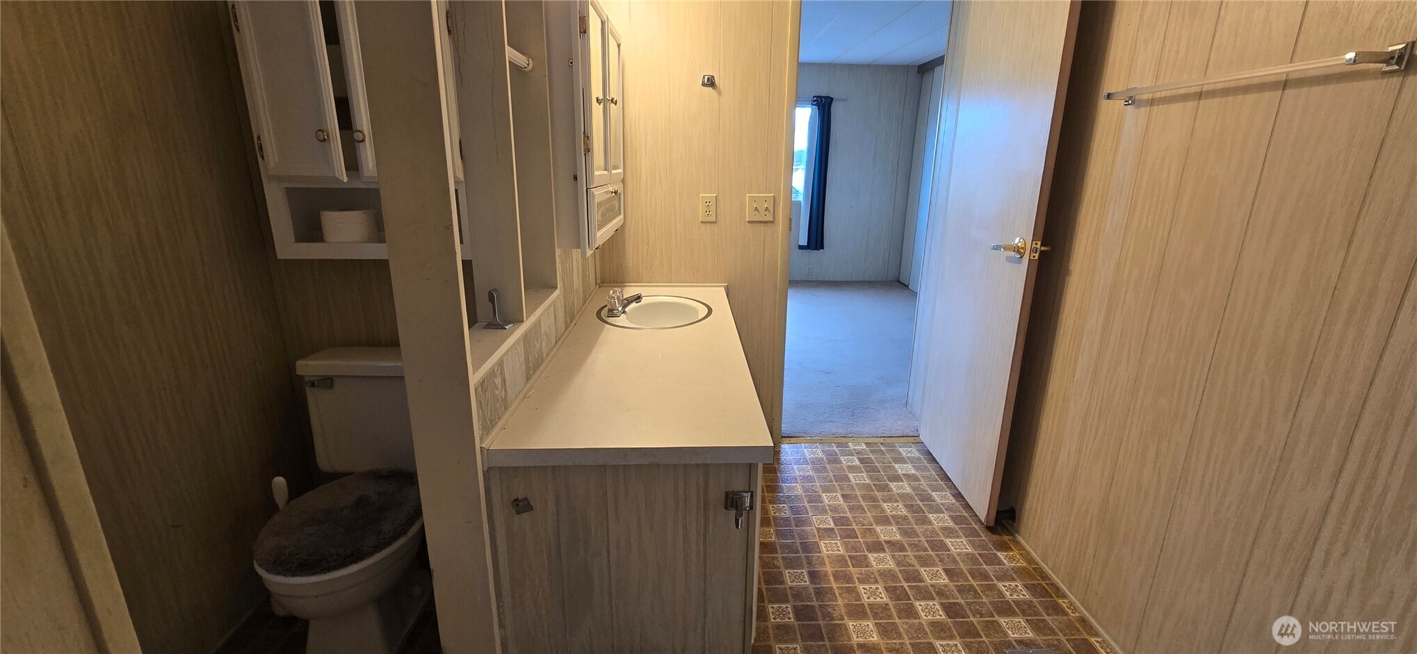 13 Juniper Estates Property Photo 16