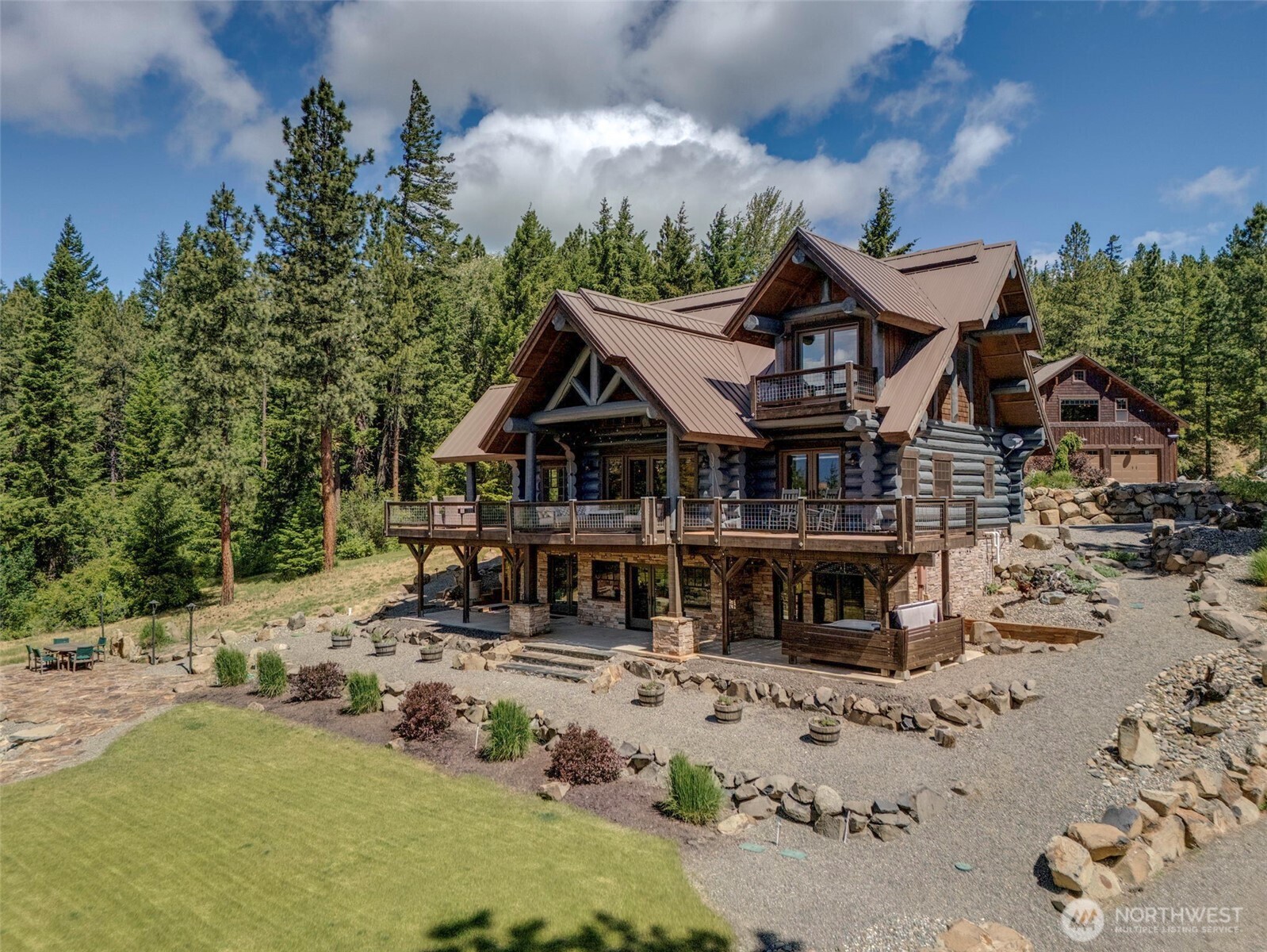 1571 Big Tail Road Property Photo 1