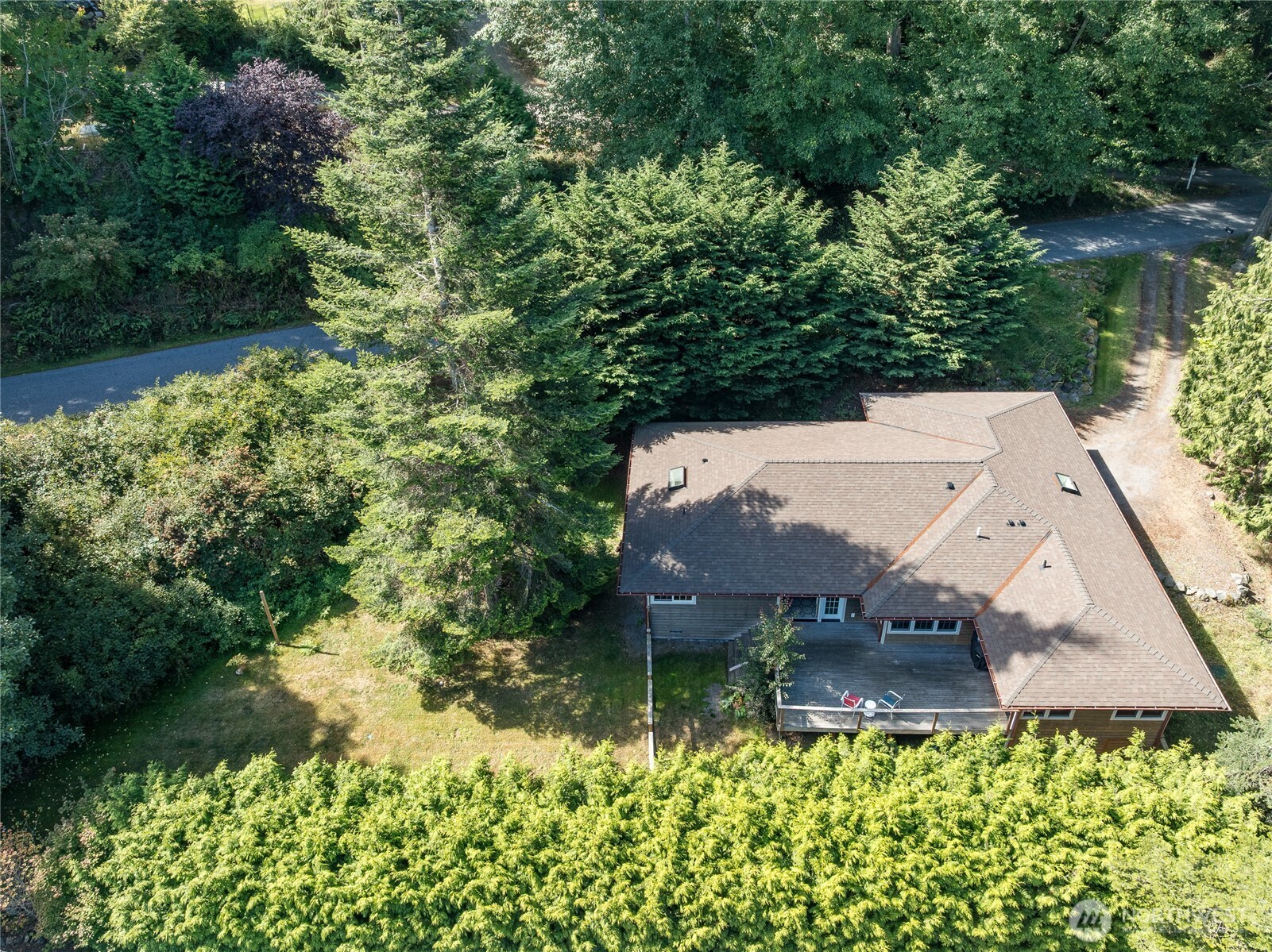 143 Raccoon Point Road Property Photo 4