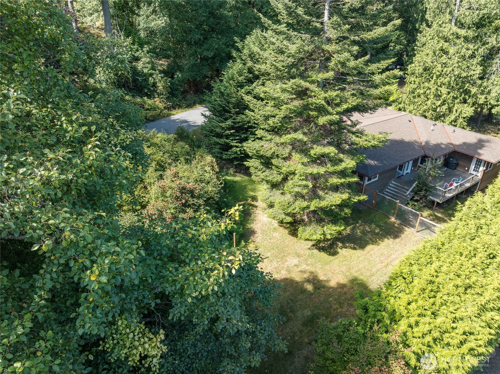 143 Raccoon Point Road Property Photo 5