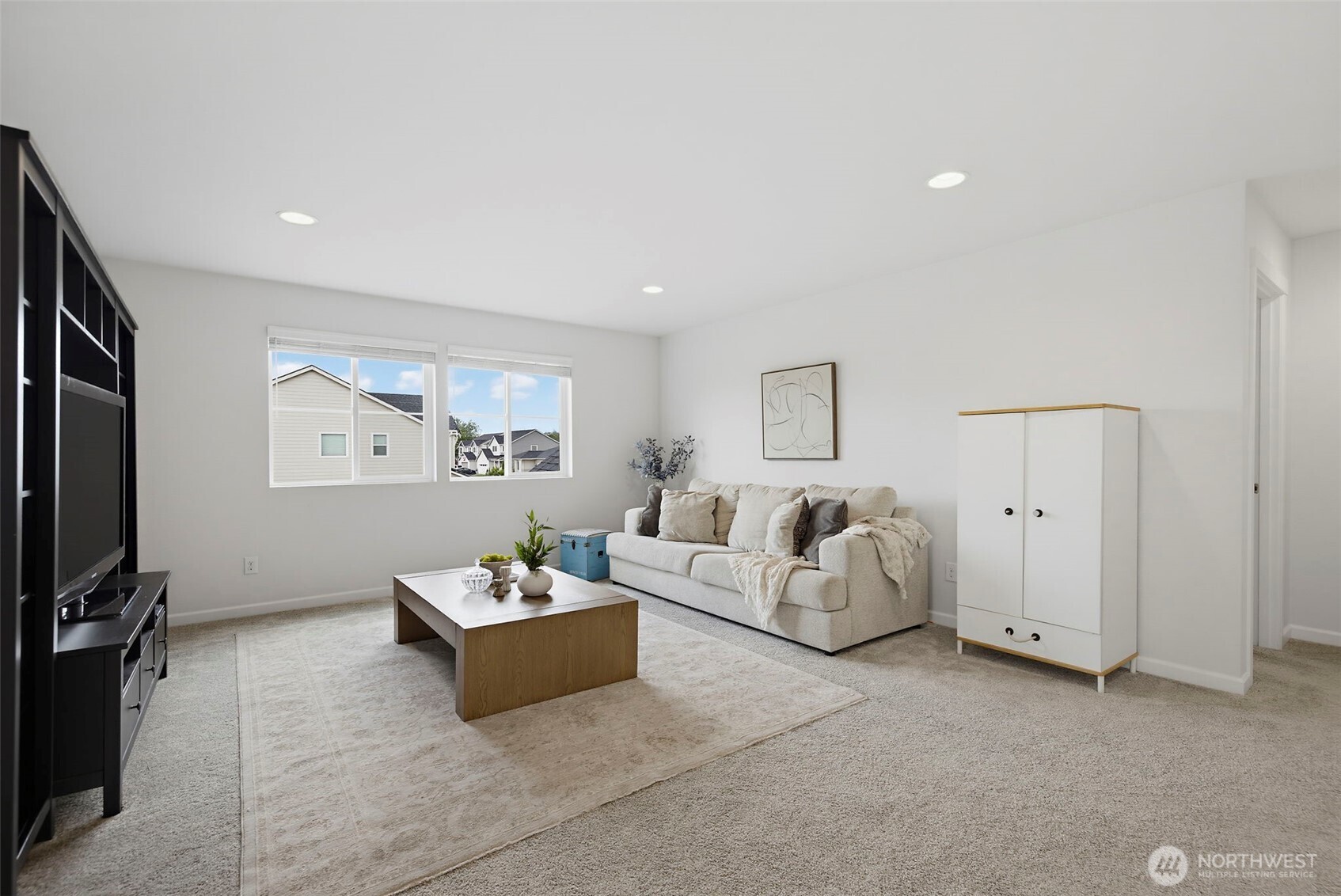 956 E Rawson Avenue Property Photo 16