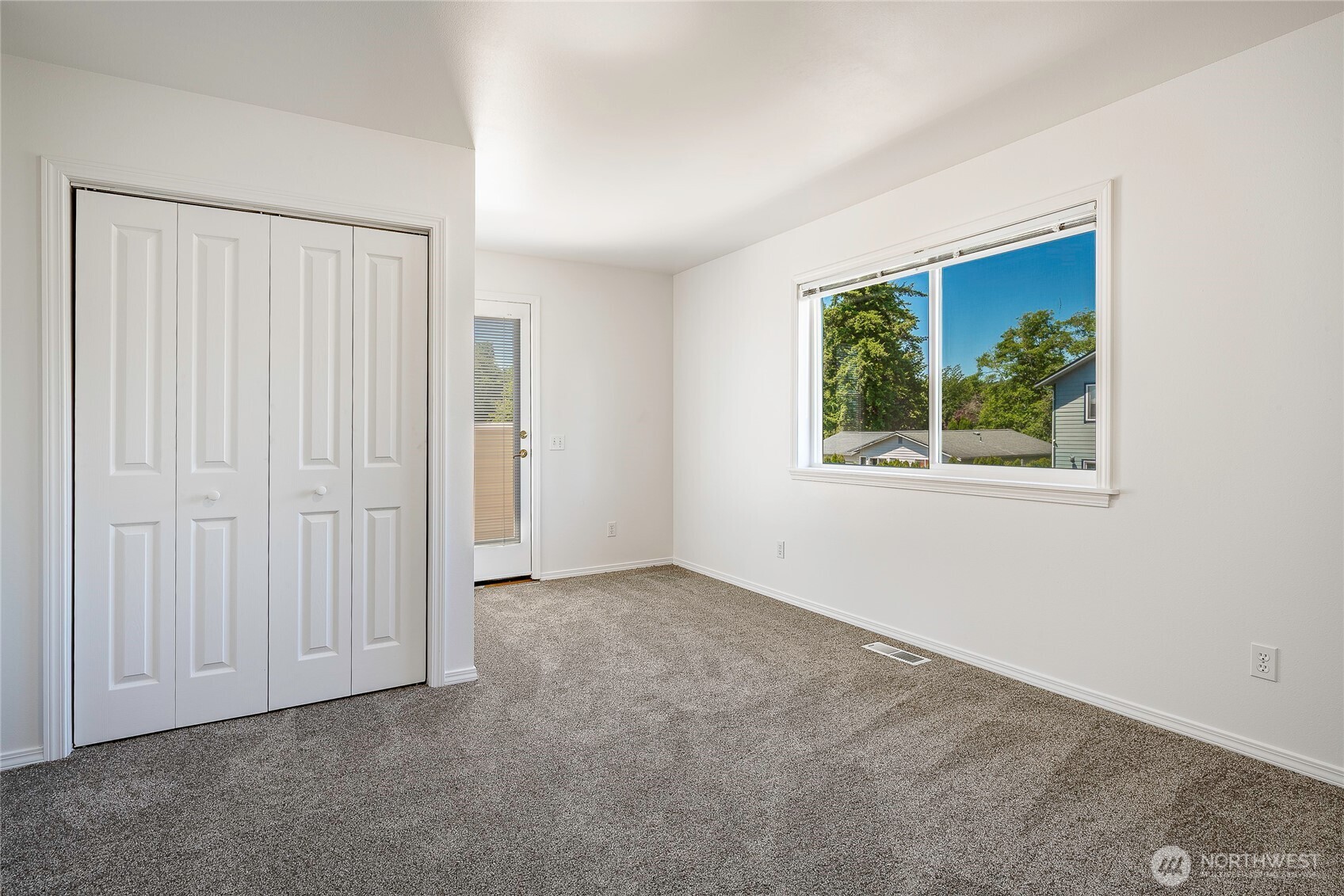 5276 Cherry Tree Lane Property Photo 27