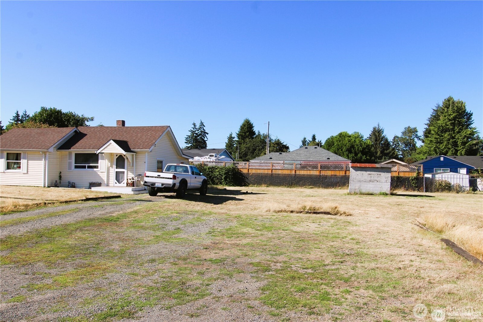 1219 &1229 E 72nd Property Photo 5