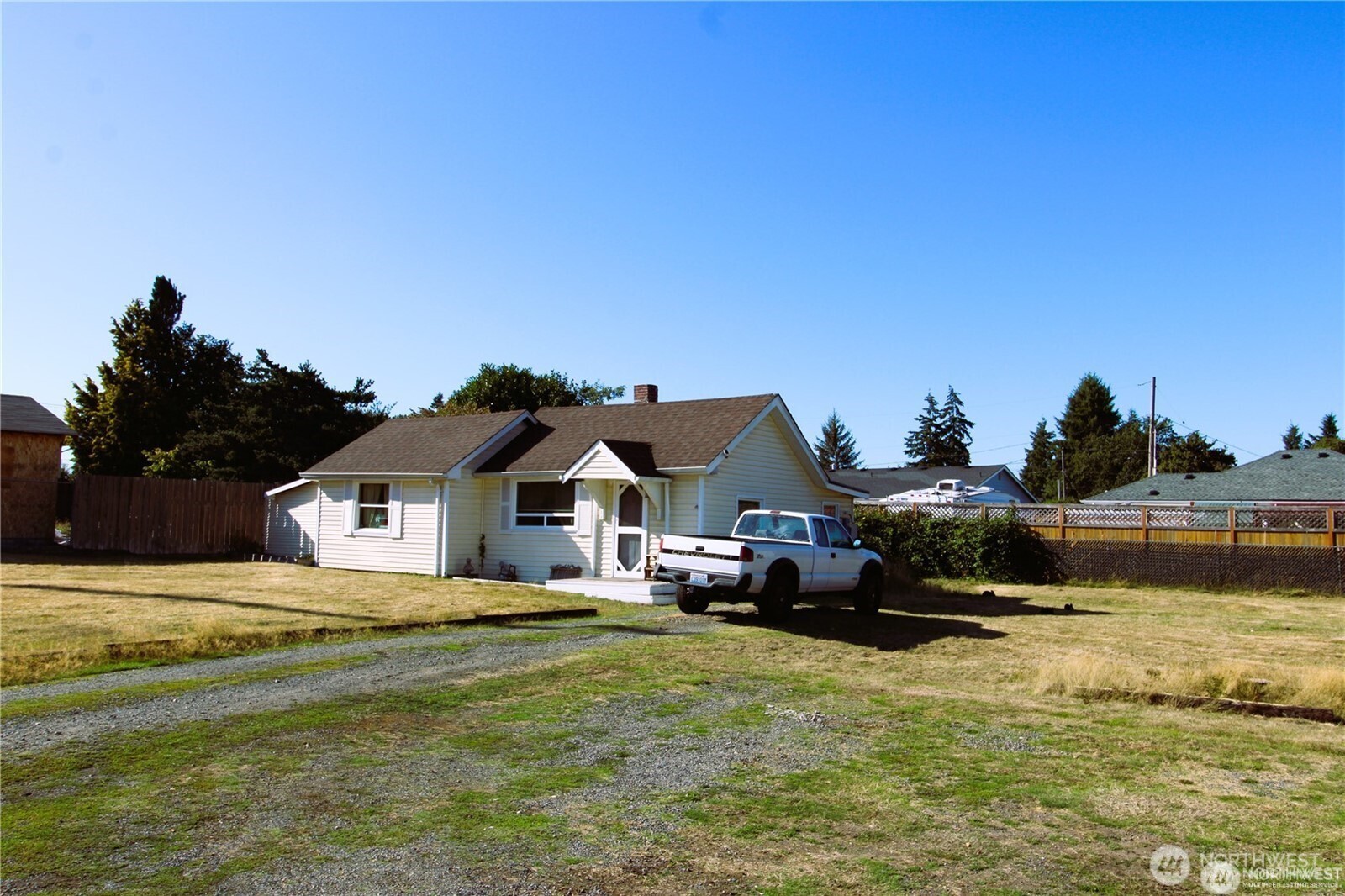 1219 &1229 E 72nd Property Photo 10