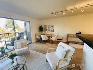 4219 Whitman Avenue 4 Property Photo 6