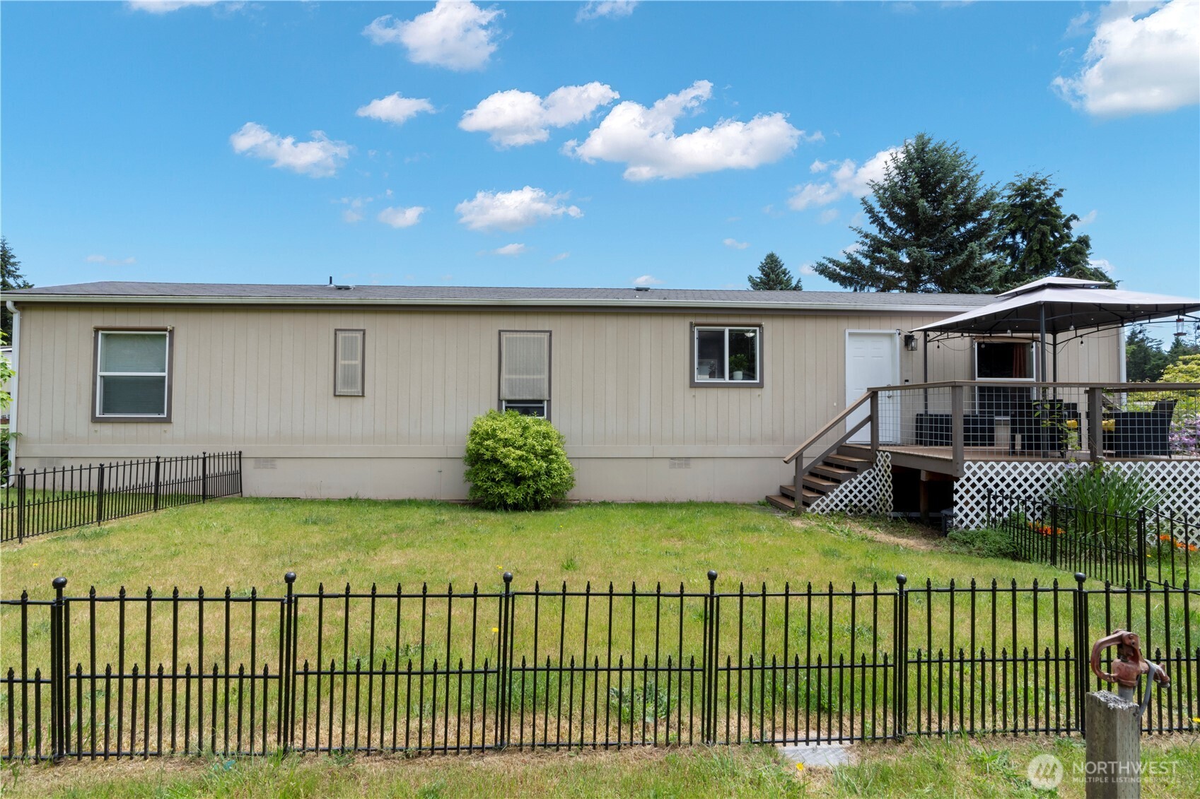611 Cedar Avenue 6 Property Photo 21
