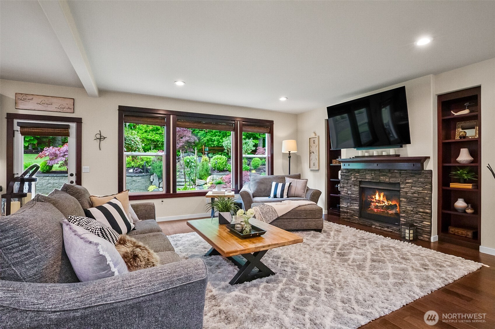 10910 204th Avenue Property Photo 8