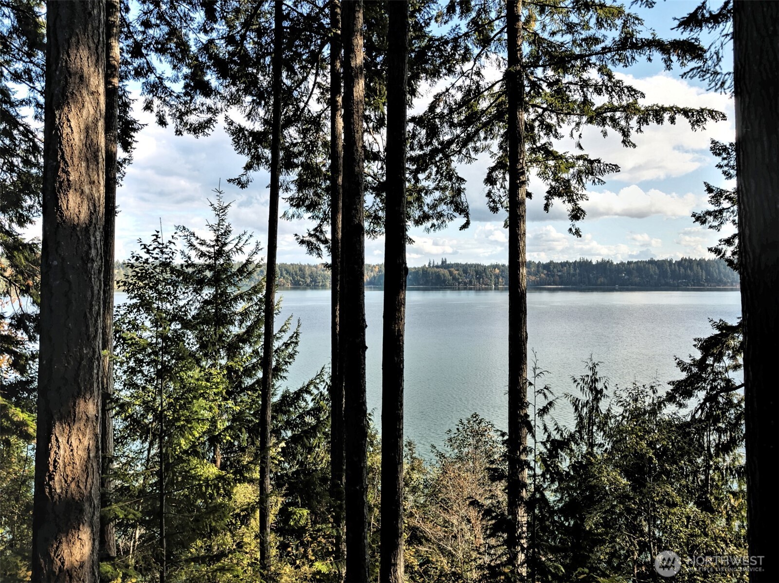 898 Se Dahman Road Property Photo 1