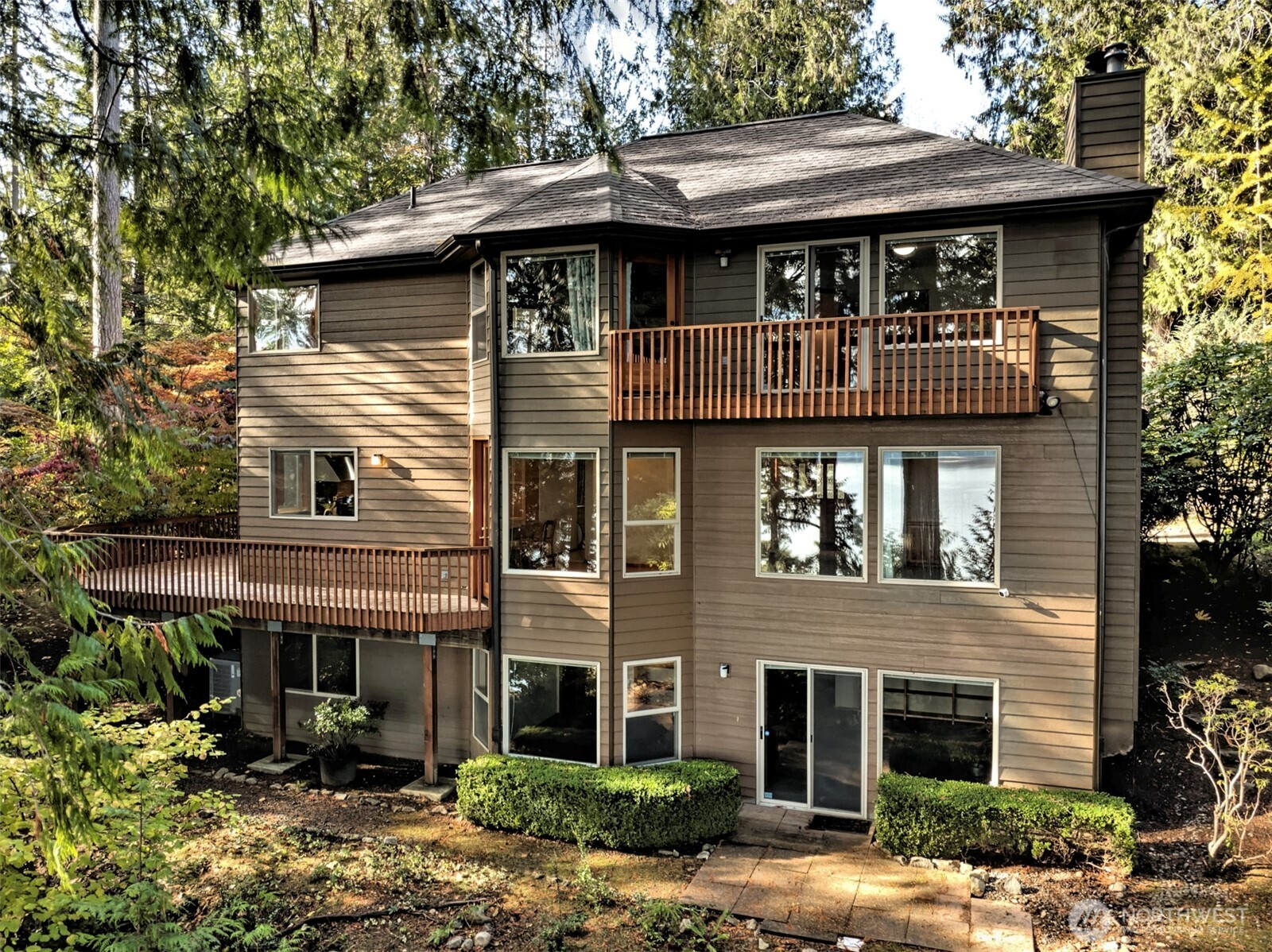 898 Se Dahman Road Property Photo 3