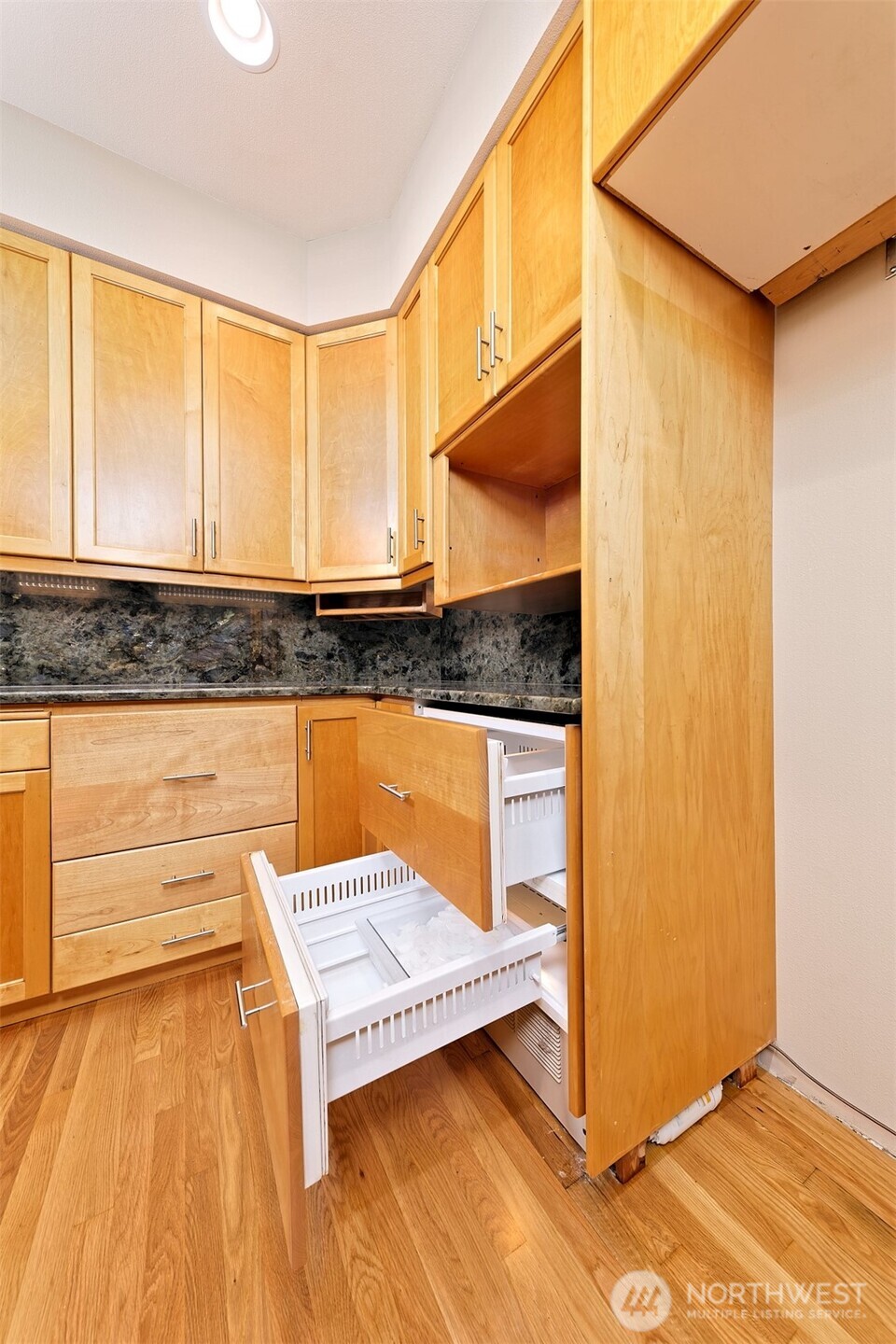 898 Se Dahman Road Property Photo 12